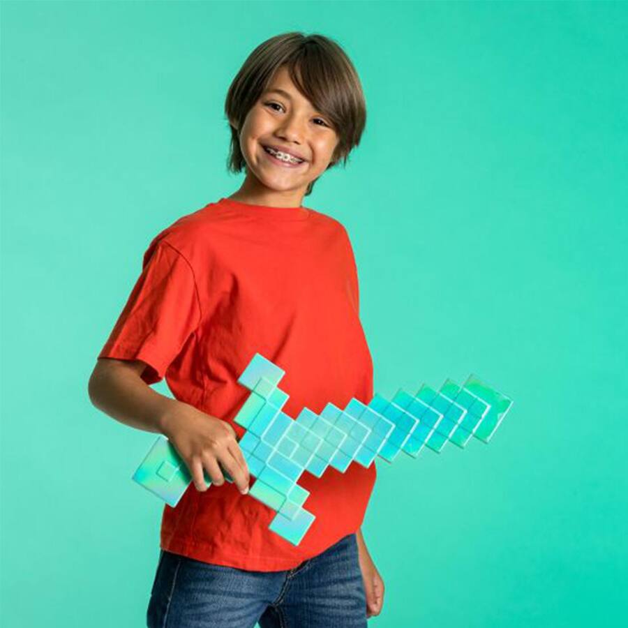 Disguise Minecraft Minecraft Diamond Sword Costume Accessory Blue disguise-minecraft-minecraft-diamond-sword-costume-accessory-blue