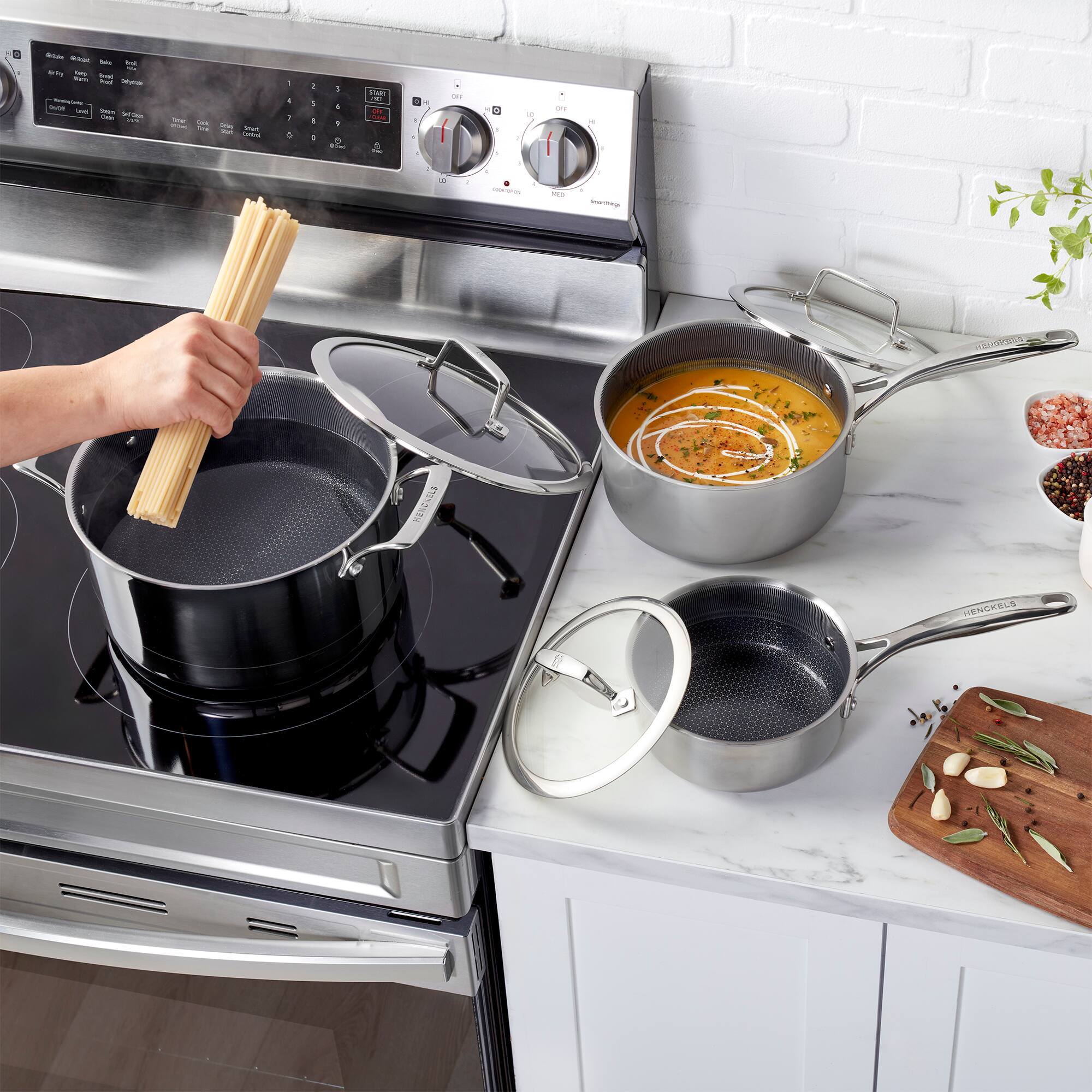 - - - } - - - - 1 - - - - - - : I - -  - - 4 - 1 - I - - - . - LIAm -- -e 1 - 1 R - - 1 - - - - NOGPEL NN SENK ALS R