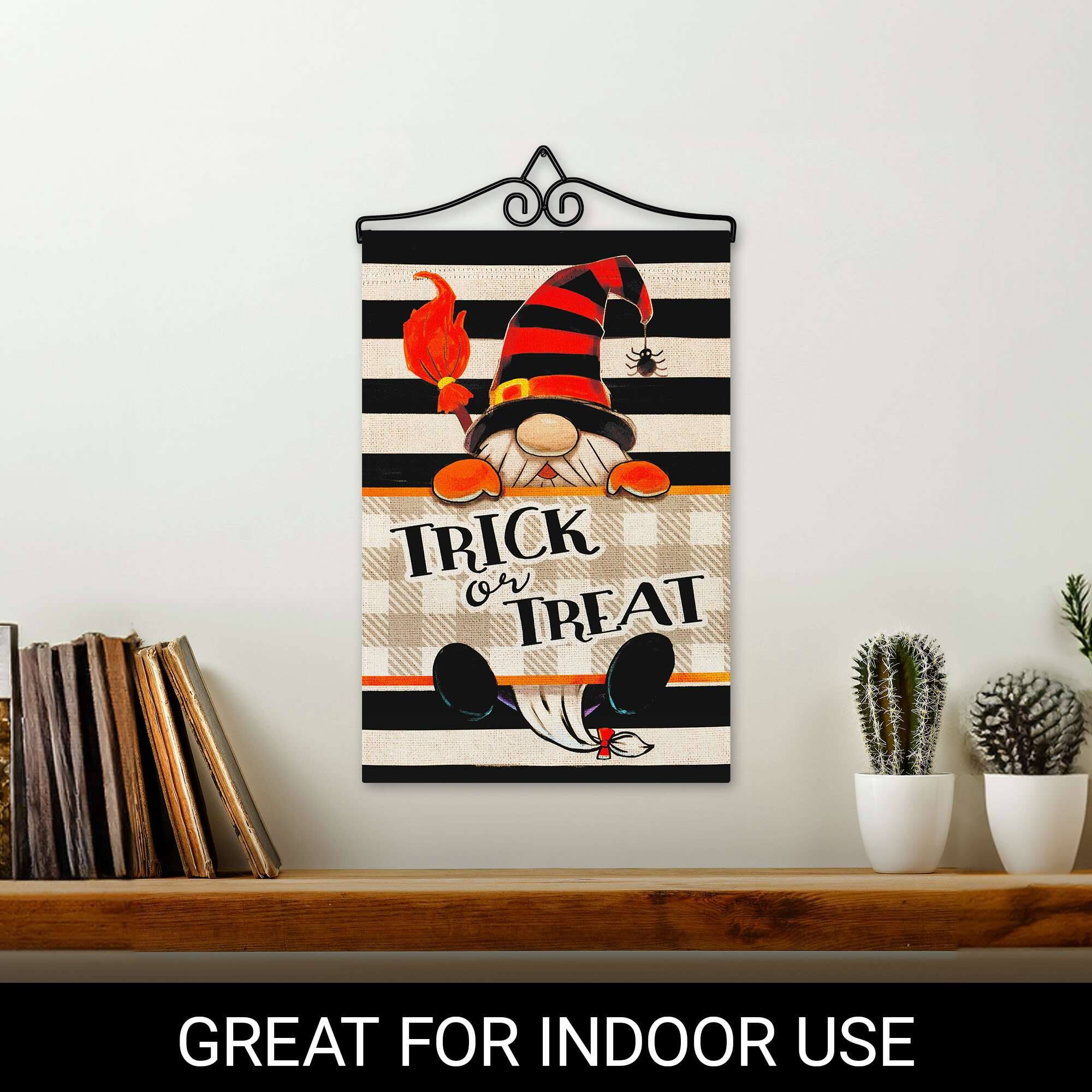 TRICK or TREAT  
GREAT FOR INDOOR USE