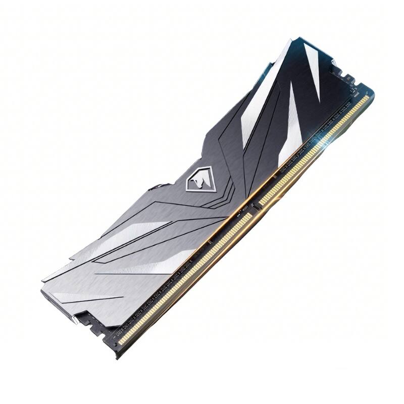 Front. Netac - Shadow II 8GB DDR4 3200MHz Desktop Gaming Memory with XMP 2.0, Metal Heat Spreader, Black - Black.