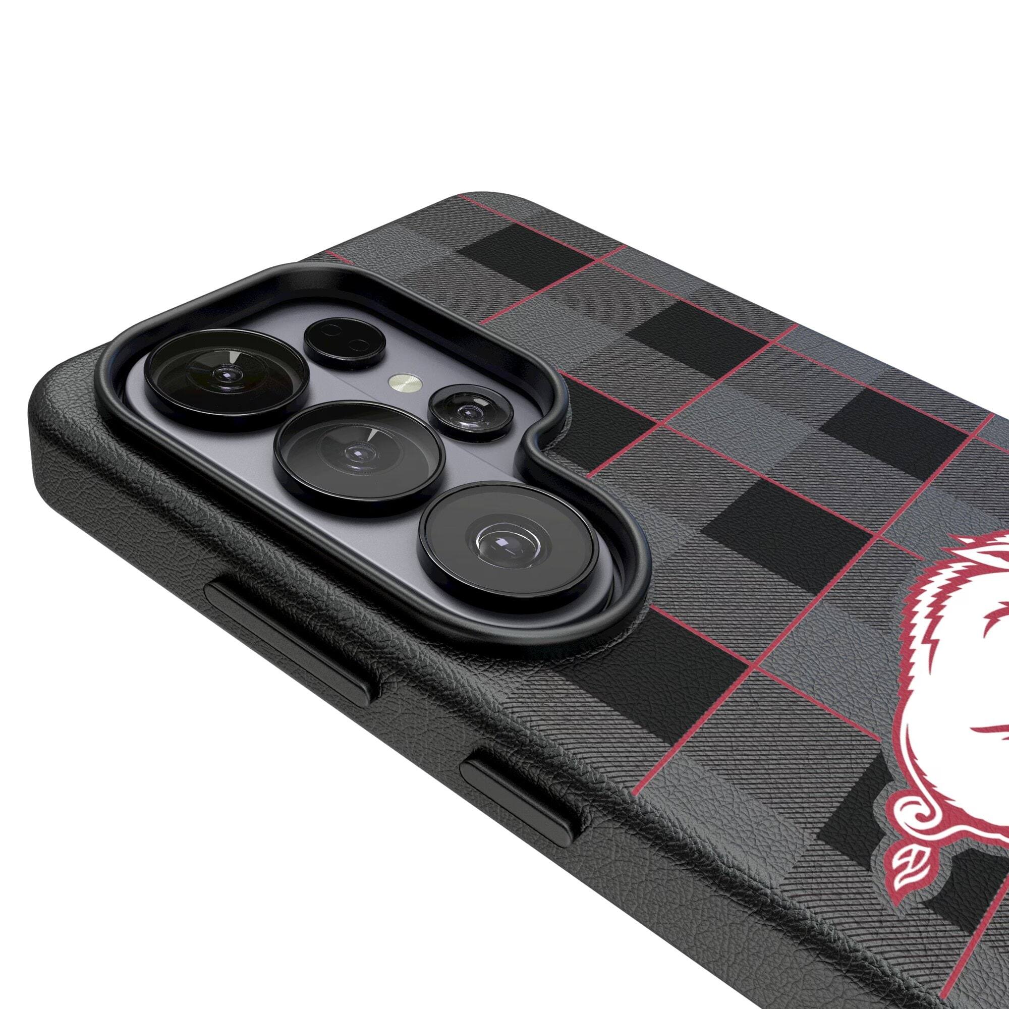 Alt View 2. Keyscaper - Arkansas Razorbacks Plaid Galaxy Magnetic Bump Case - S24 - Black.
