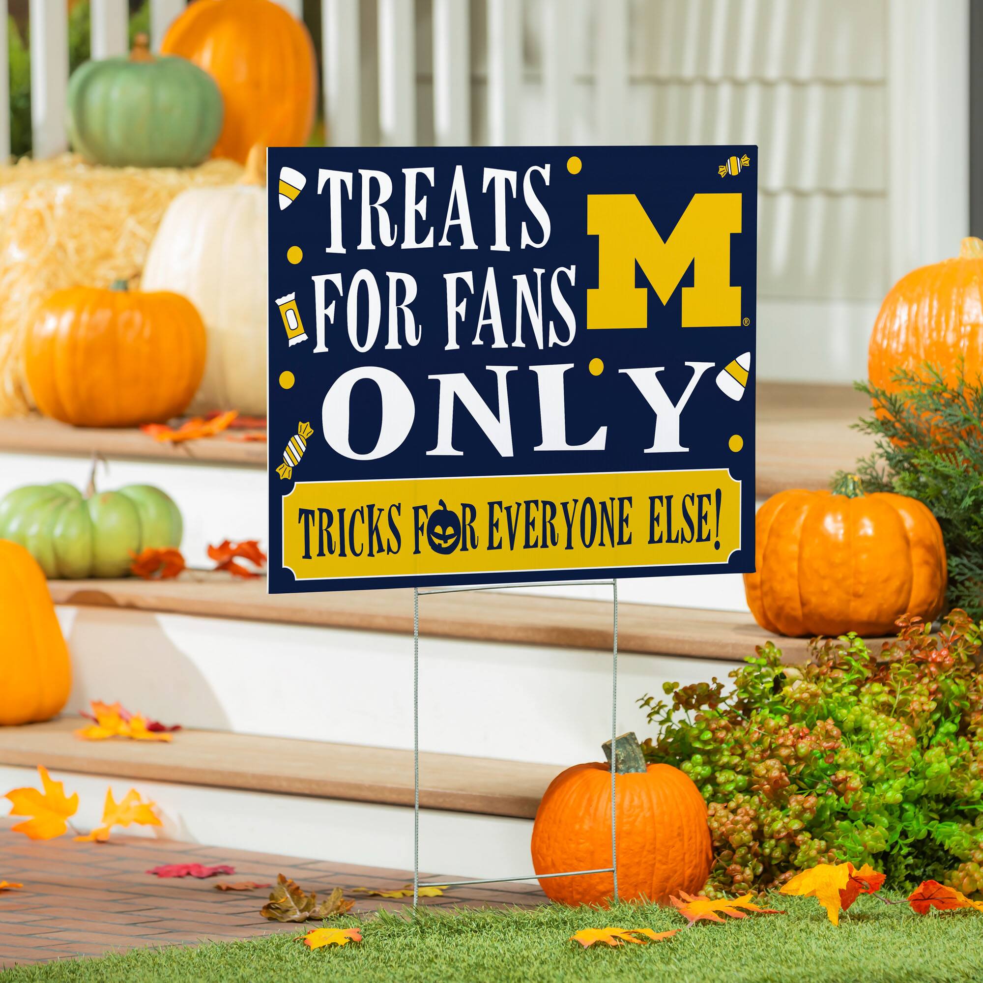 TREATS FOR FANS ONLY  
TRICKS FOR EVERYONE ELSE!