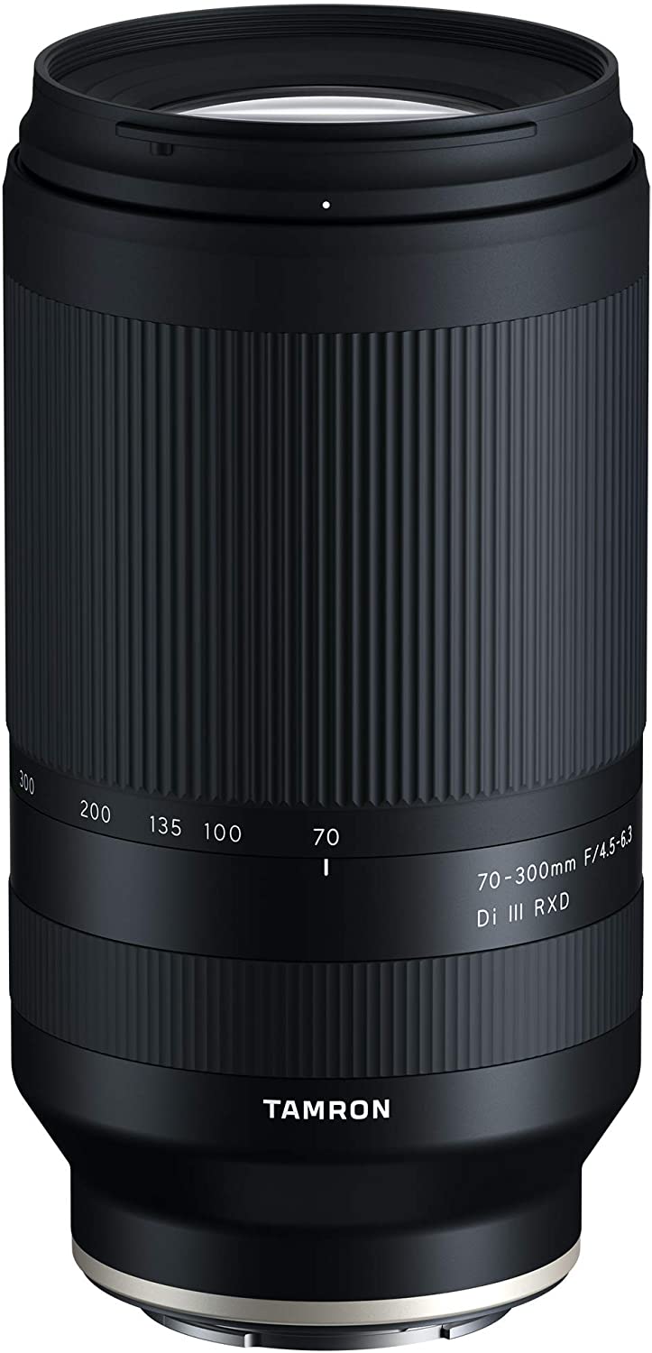 70-300mm F/4.5-6.3  
70-300mm F/4.5-6.3 Di III RXD  
TAMRON