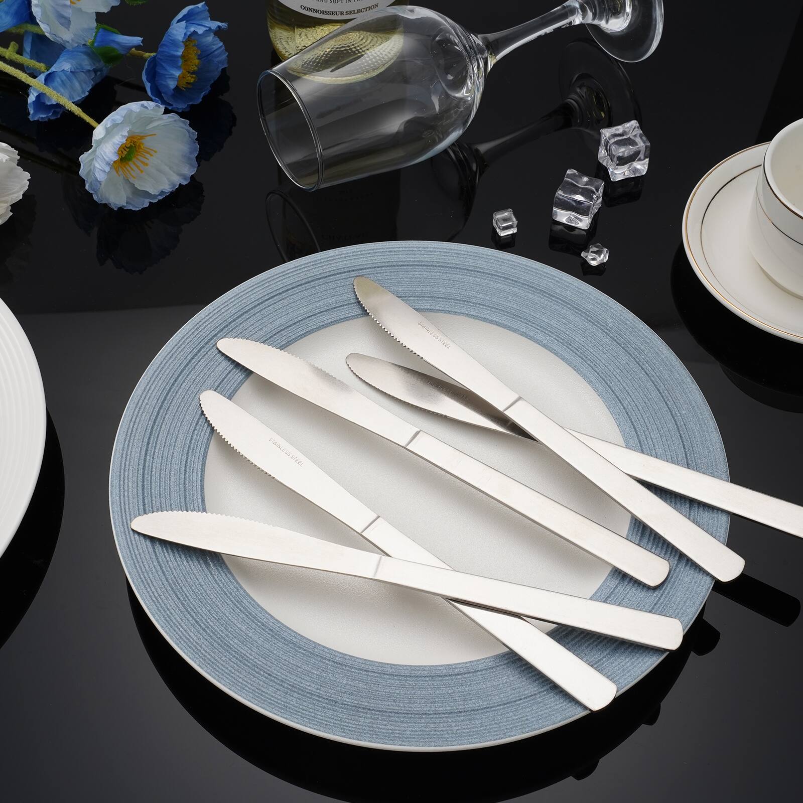 The 3002 %7 - CONNOISSEUR SELECTION  
STAINLESS STEEL