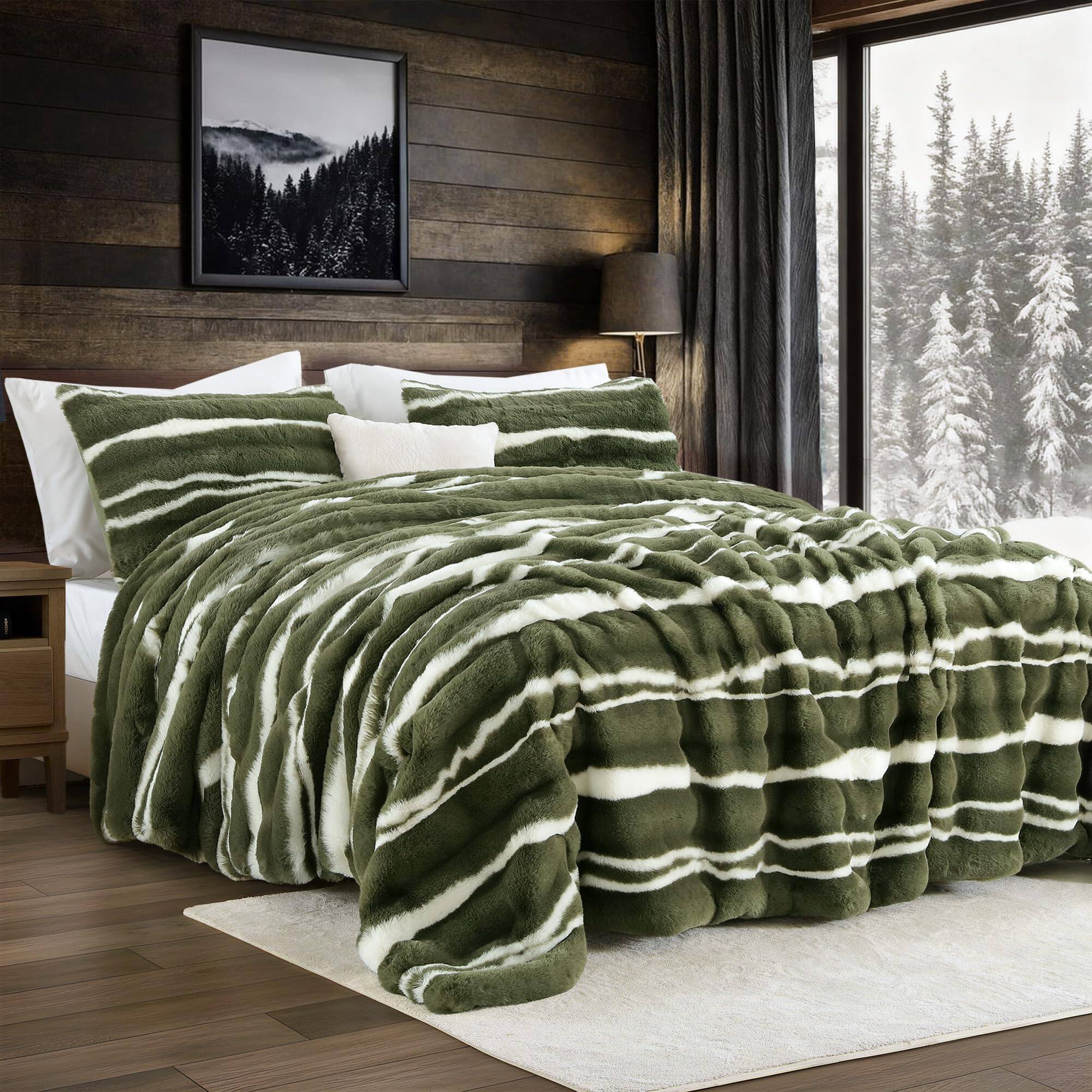 Striped-dark Green-King