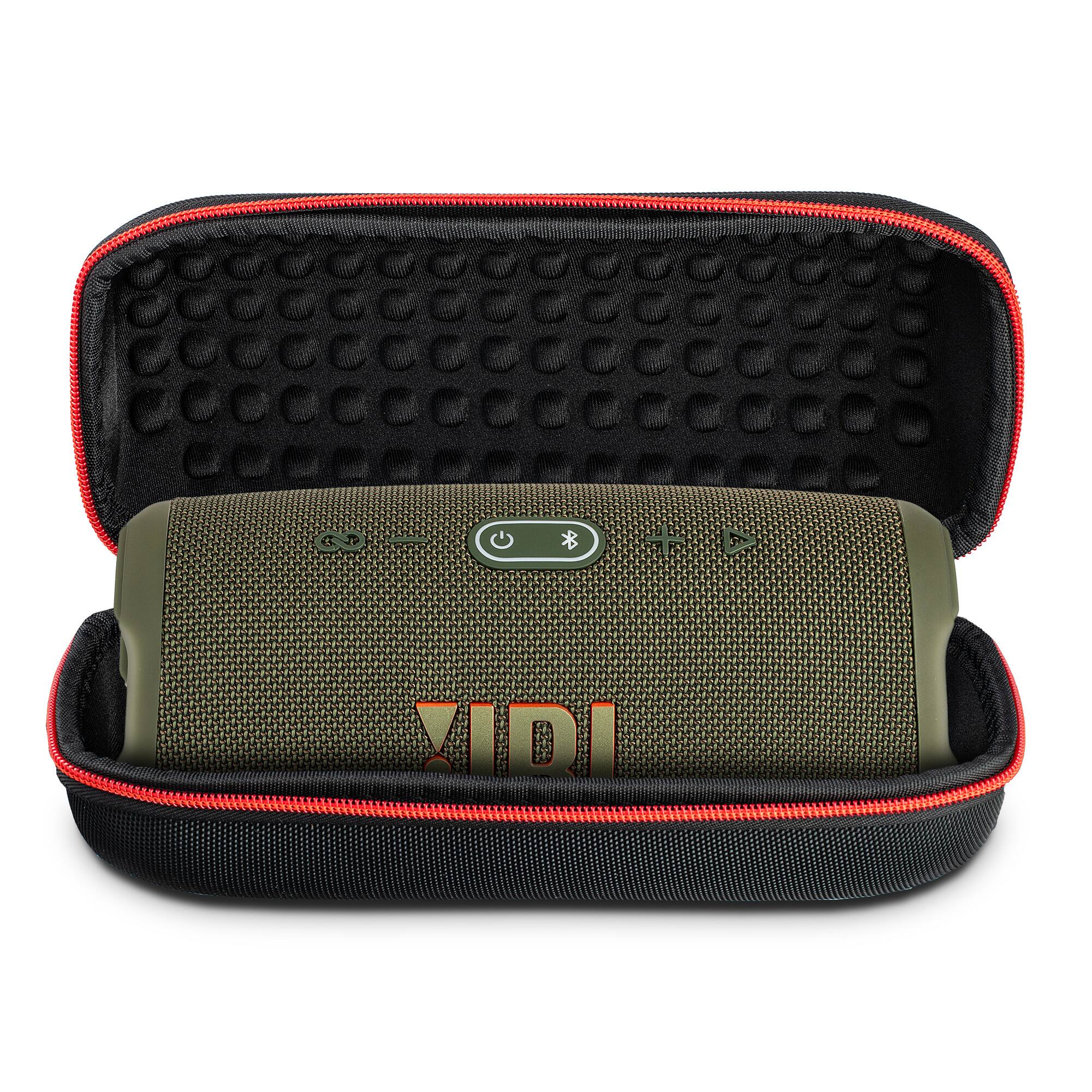 Alt View 2. JBL - JBL Charge 5 Portable Wireless Bluetooth Speaker with IP67 Waterproof with Case (Green) - Green.