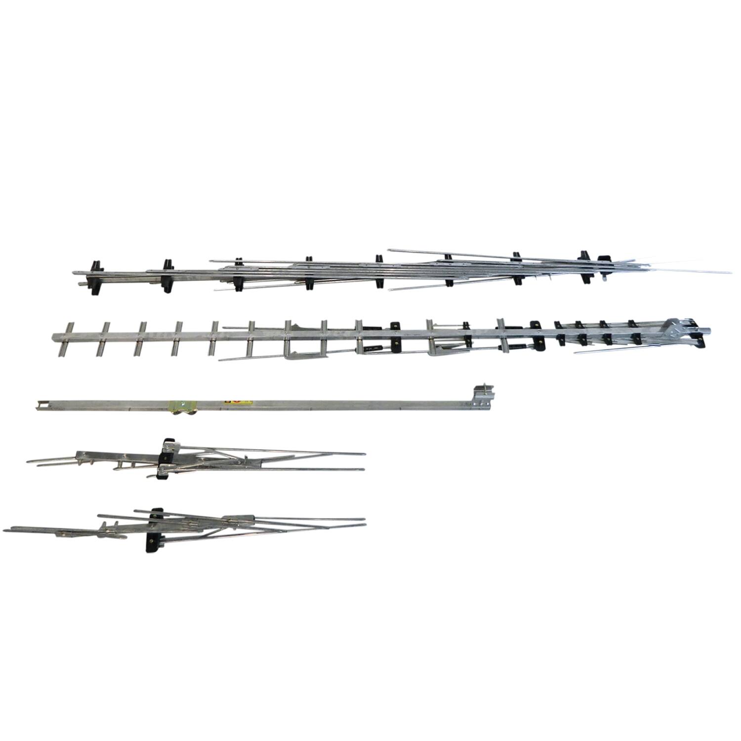 Alt View 1. Winegard - Winegard Hd8200u Platinum Series Hd8200u Hdtv Deep Fringe Antenna With Up To 65-mile Range - Silver.