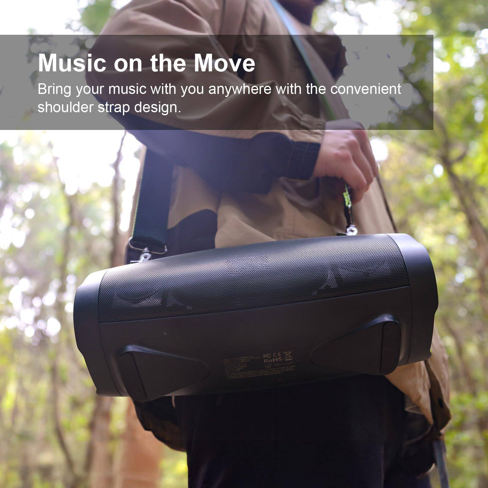Music on the Move  
Bring your music with you anywhere with the convenient shoulder strap design.  
FC CE RoHS