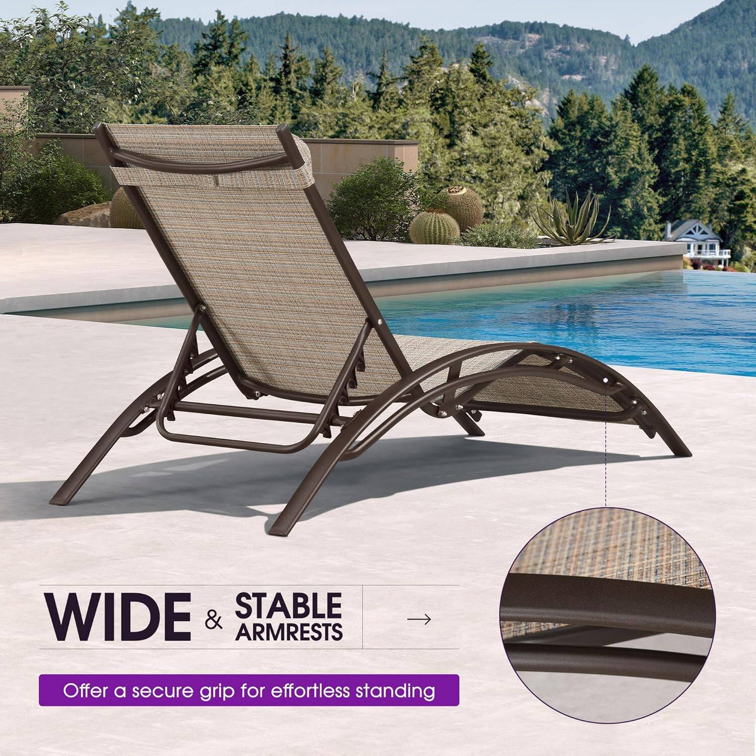 WIDE & STABLE ARMRESTS  
Offer a secure grip for effortless standing