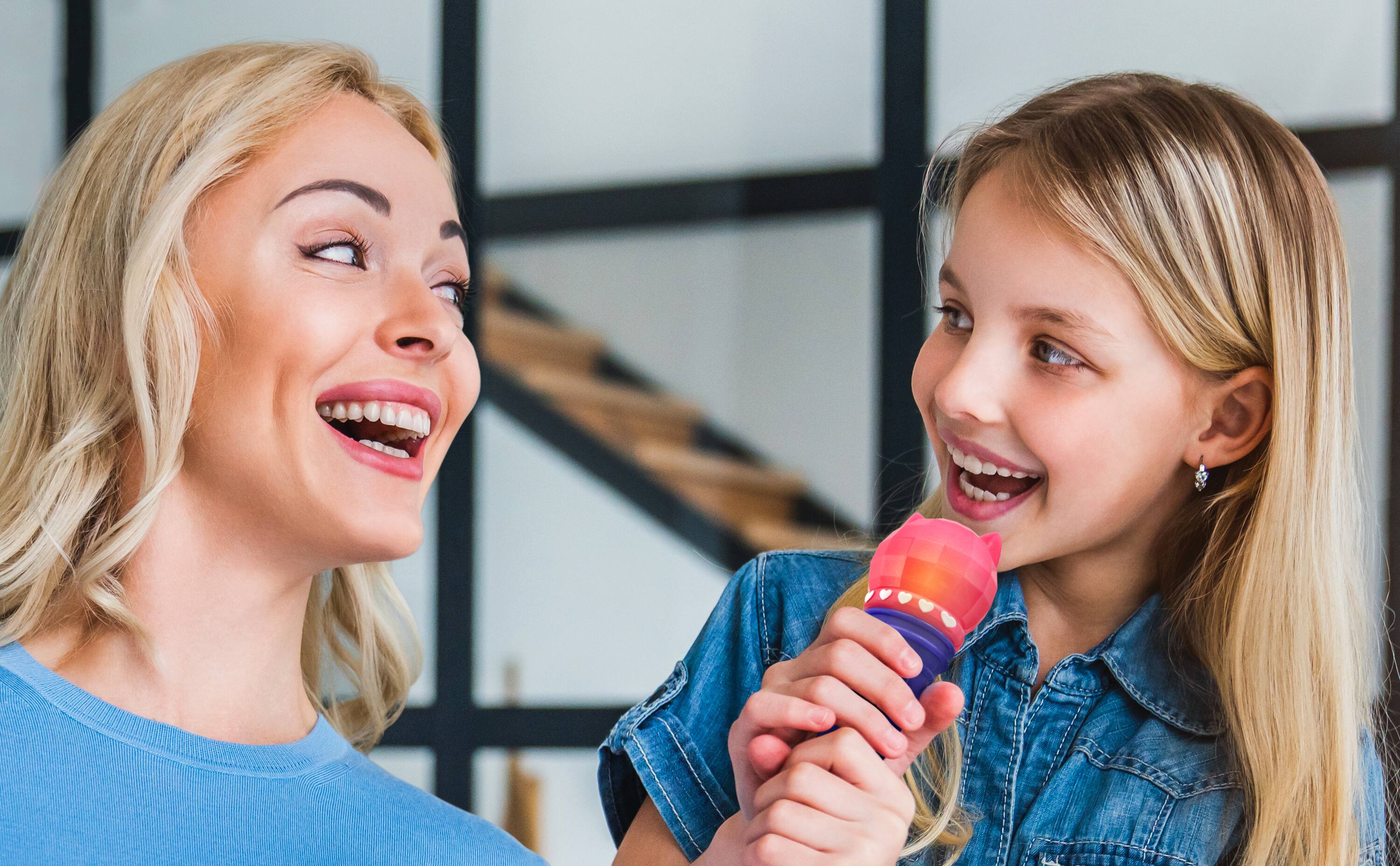Angle. eKids - eKids Gabbys Dollhouse Sing Along Karaoke Microphone for Kids.