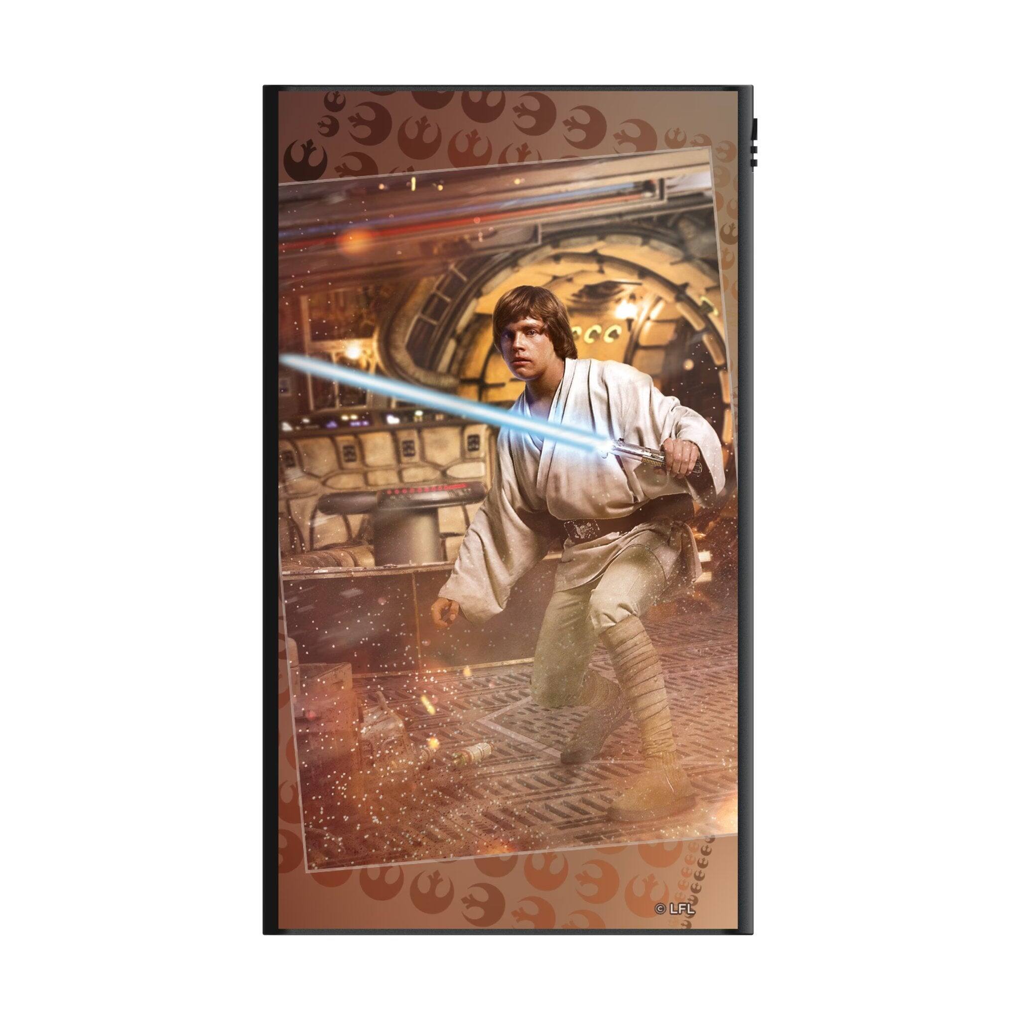 Angle. Keyscaper - Star Wars: A New Hope Portrait 5000mAh Flat Powerbank - Luke Skywalker.