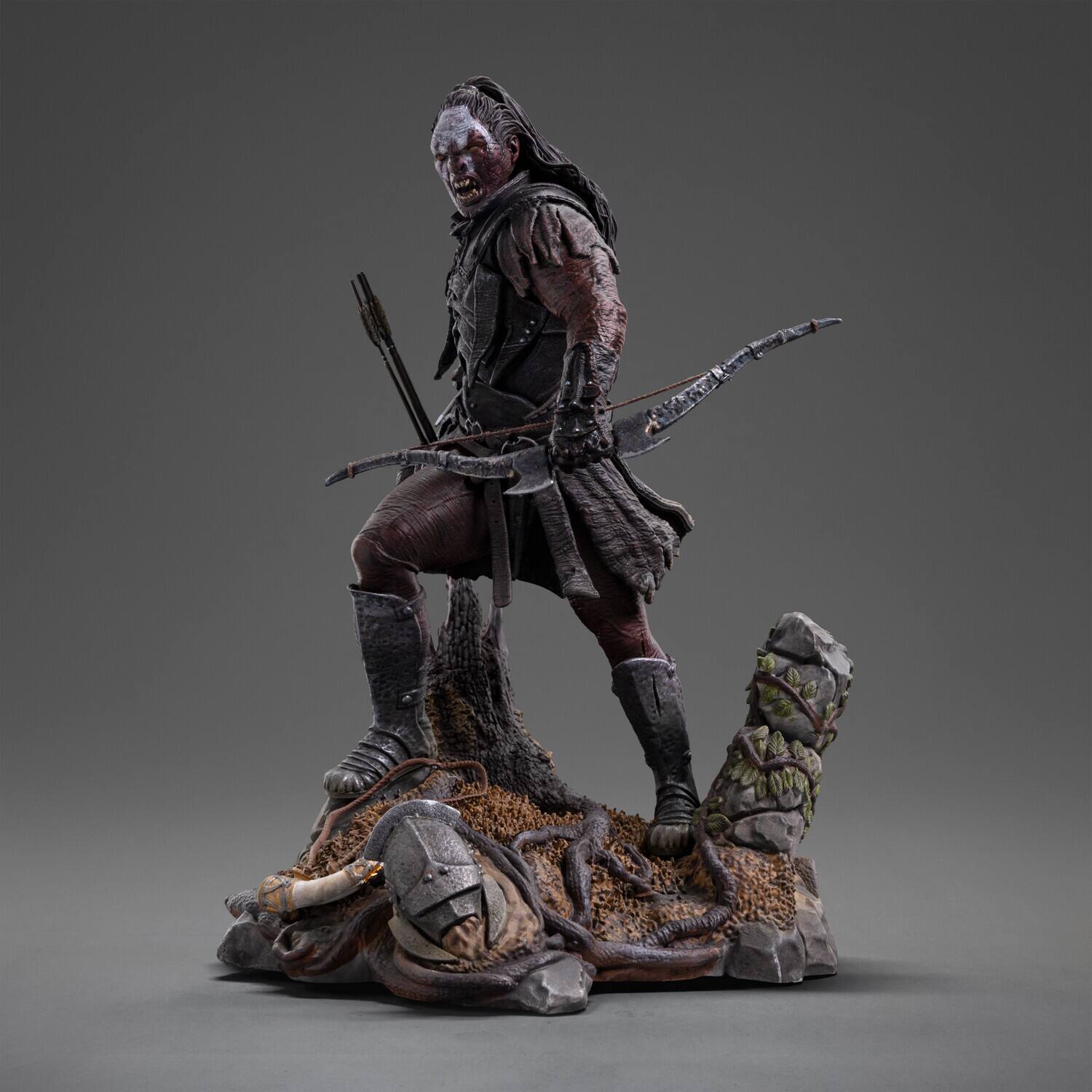 Alt View 1. Iron Studios - Iron Studios - The Lord of the Rings - Art Scale 1/10 - Lurtz Uruk-Hai Leader Statue   - COLLECTIBLES - Multicolor.