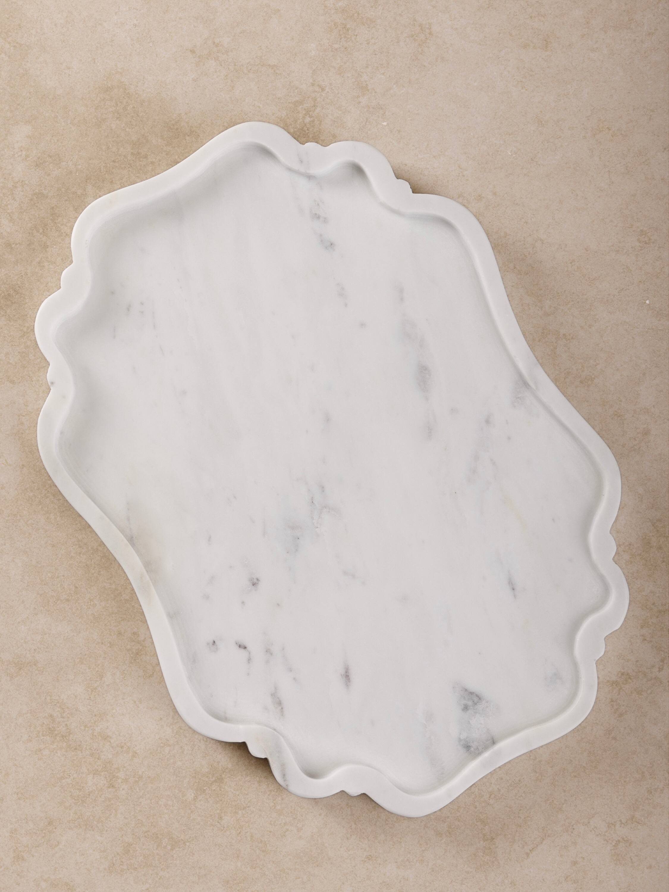 Angle. GAURI KOHLI - Cascade Marble Tray - Shades of white.