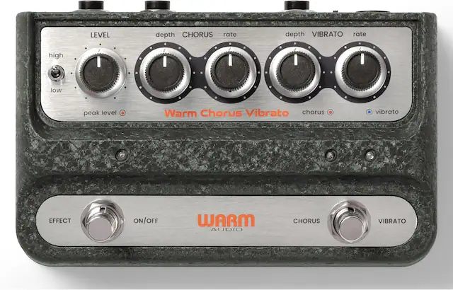 LEVEL depth CHORUS rate depth VIBRATO rate high low peak level Warm Chorus Vibrato chorus vibrato EFFECT ON/OFF WARM AUDIO CHORUS VIBRATO
