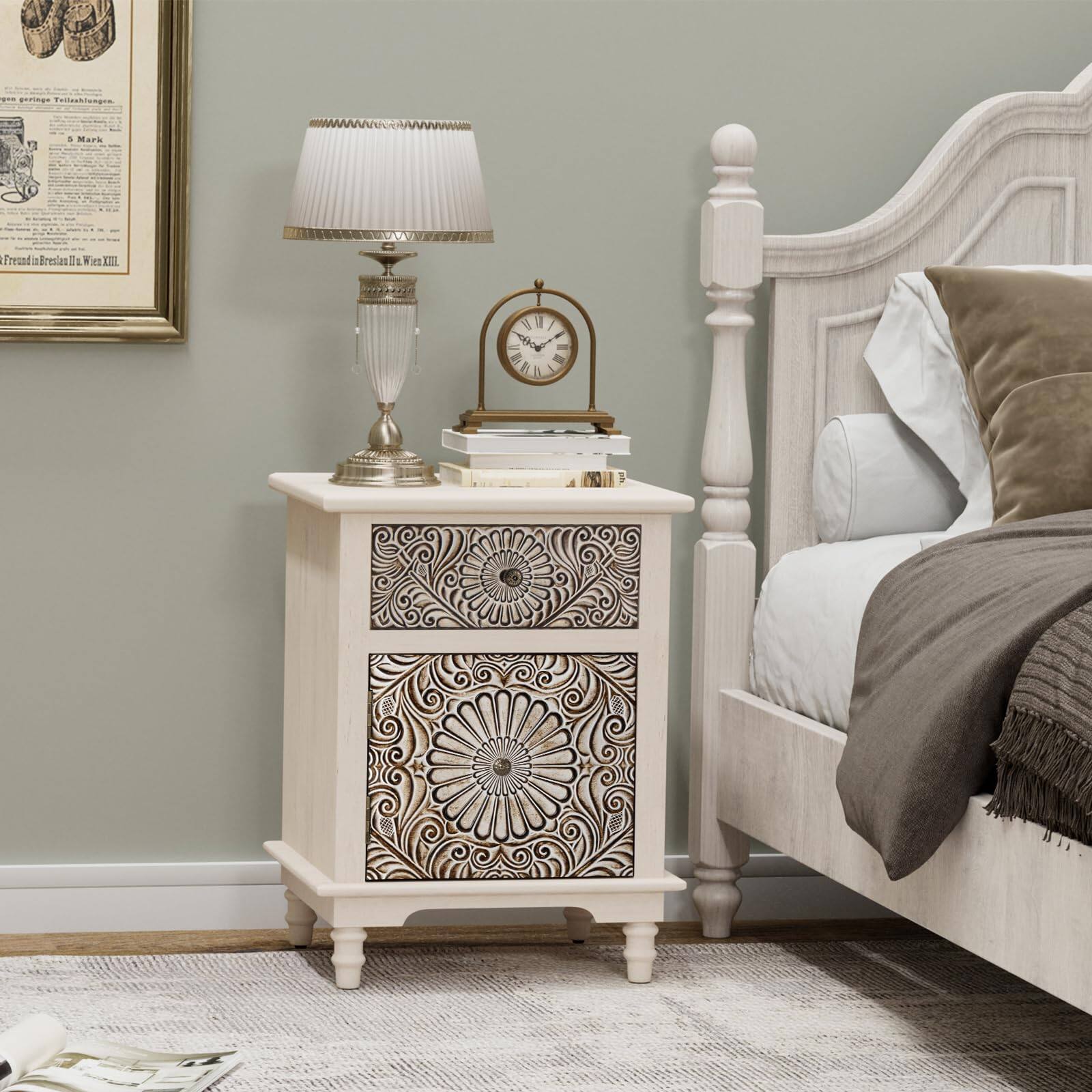 Sure, here is the corrected and grouped text:
- enringe + Mark I FreandiGeeslanlla.WaeEIl Treand a Es
- WH IE 2 il / - 19 - W 4 h 7
The text appears to be a mix of letters and numbers, possibly from a design or pattern.