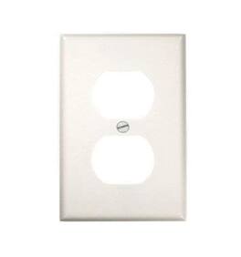 Leviton - 1-Gang Duplex Receptacle Wallplate, Thermoset, Standard Size, Device Mount, 20-Pack, 88003 - White