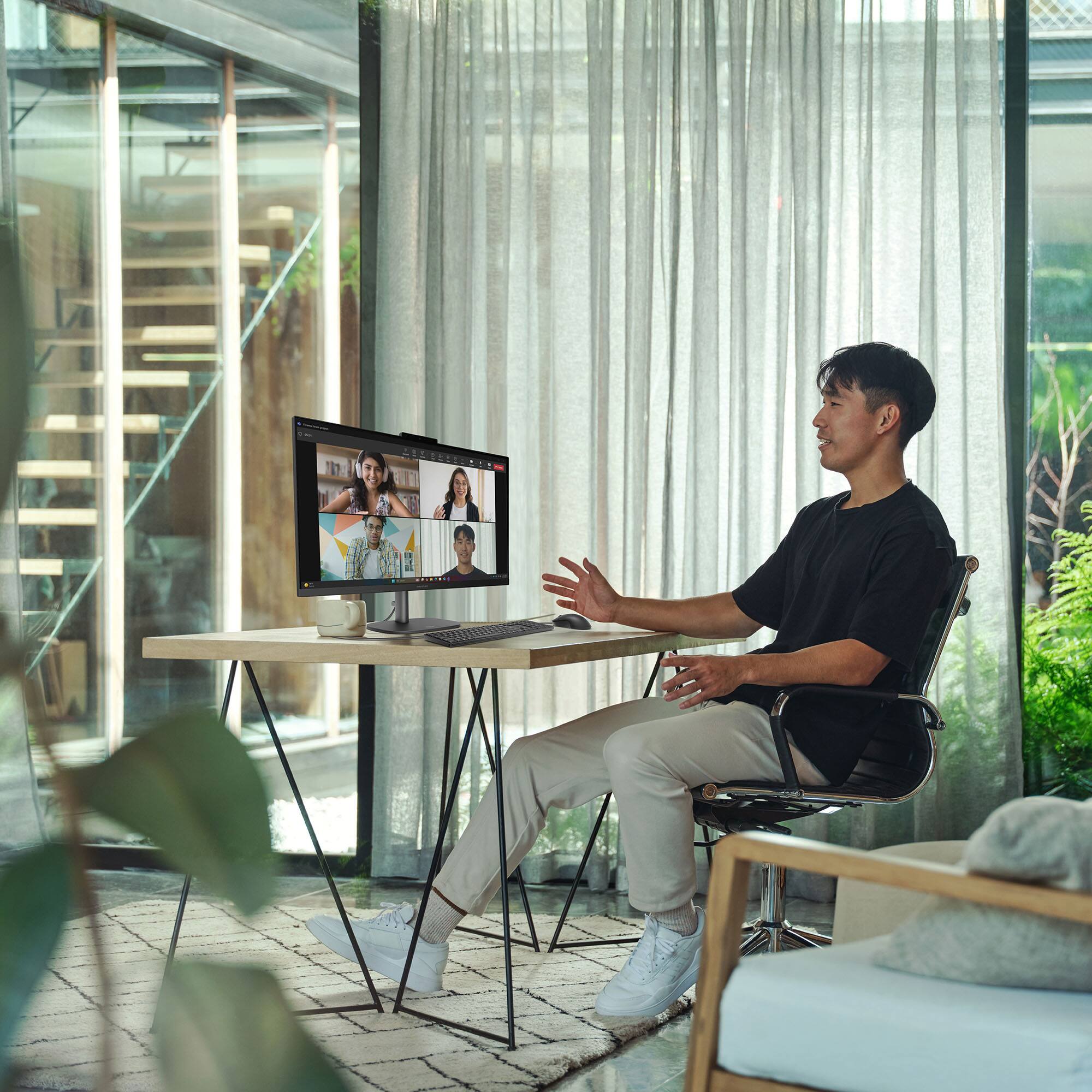 Alt View 10. HP - OmniStudio 23.8" Full HD All-in-One - AMD Athlon Silver 10 - 8GB Memory - 256GB SSD - Jet Black.