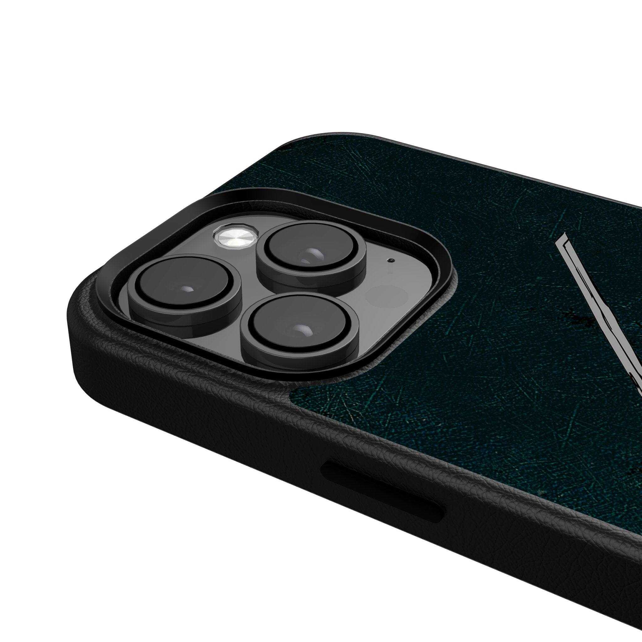 Back. Keyscaper - Marvel Badge MagSafe Compatible Phone Case - Apple iPhone 15 Pro Max - Deadpool Wolverine 3.