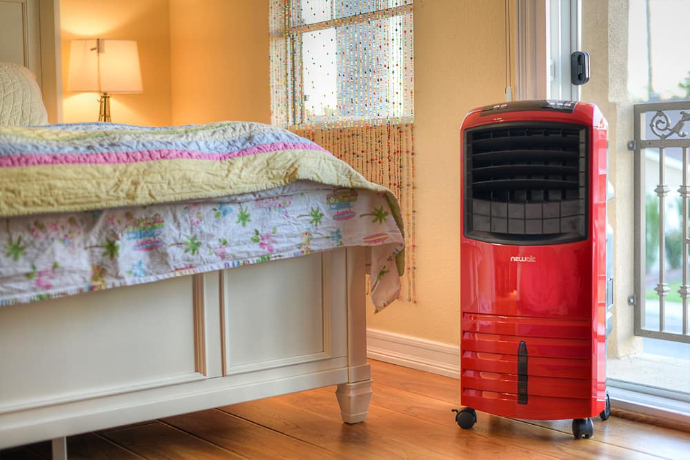 Best Buy NewAir 1000 CFM Portable Indoor/Outdoor Evaporative Air