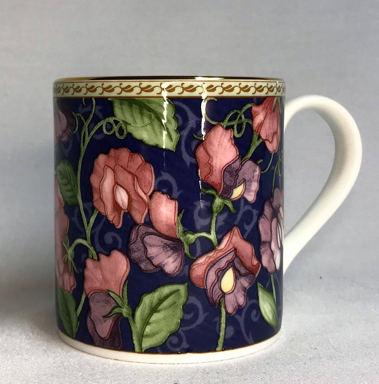 Angle. Jiallo - Roy Kirkham THE CLASSIC COLLECTION FLORAL SCENTS LARCH MUGS - SWEET PEA   - Set of 6, Bone China Made in England - Mutli color.