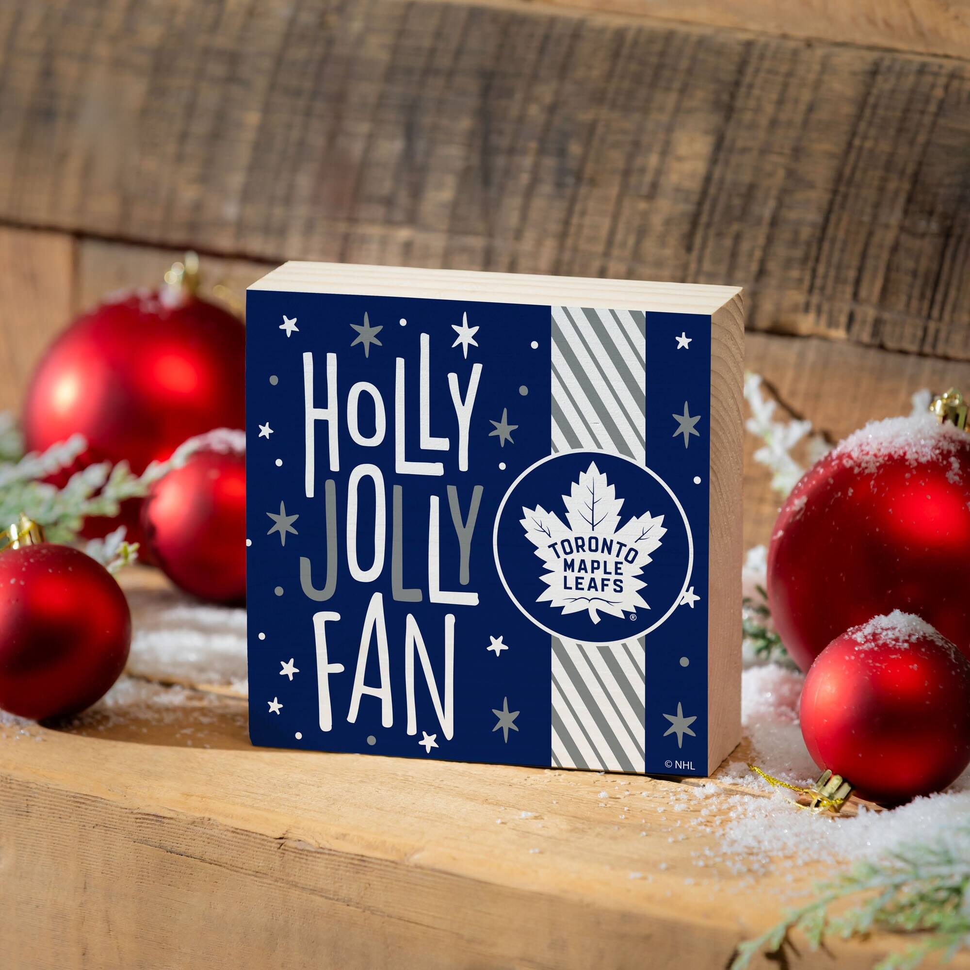 HOLY JOLLY FAN  
TORONTO MAPLE LEAFS  
© NHL