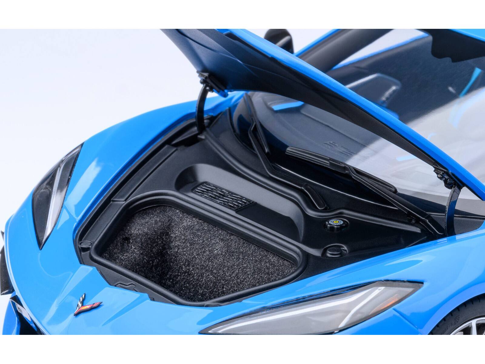 Alt View 3. Autoart - 2020 Chevrolet Corvette C8 Stingray Rapid Blue 1/18 Model Car by Autoart.