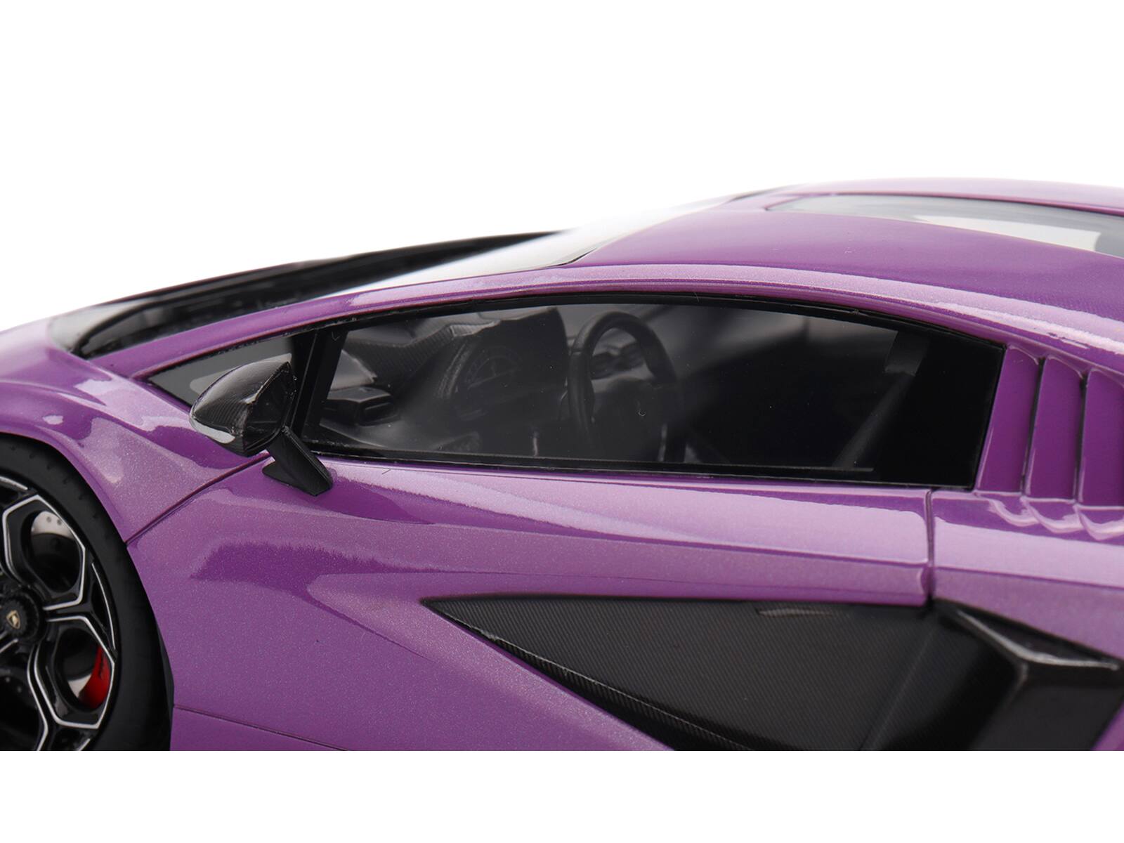 Angle. Top Speed - Lamborghini Countach LPI 800-4 Viola 30th Purple Metallic 1/18 Model Car by Top Speed - Purple Metallic.