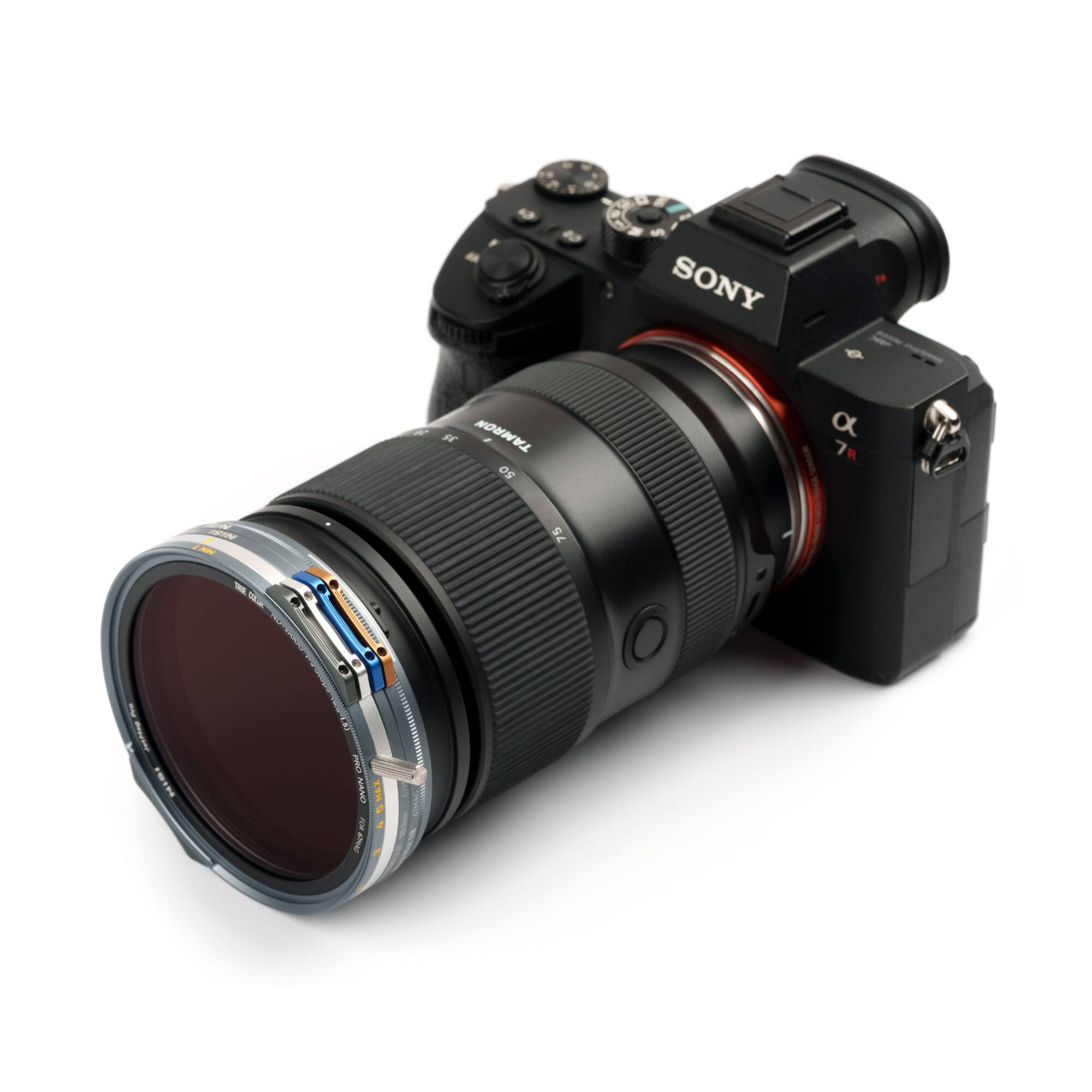 SONY α7R - 75 - F & - 12 NUN | I I 19 : AAz I | A i I 1 I