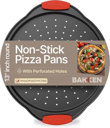 BAKKEN
13" inch round Non-Stick Pizza Pans
With Perforated Holes
PFOA/PFOS/PTFE FREE
BAKKEN