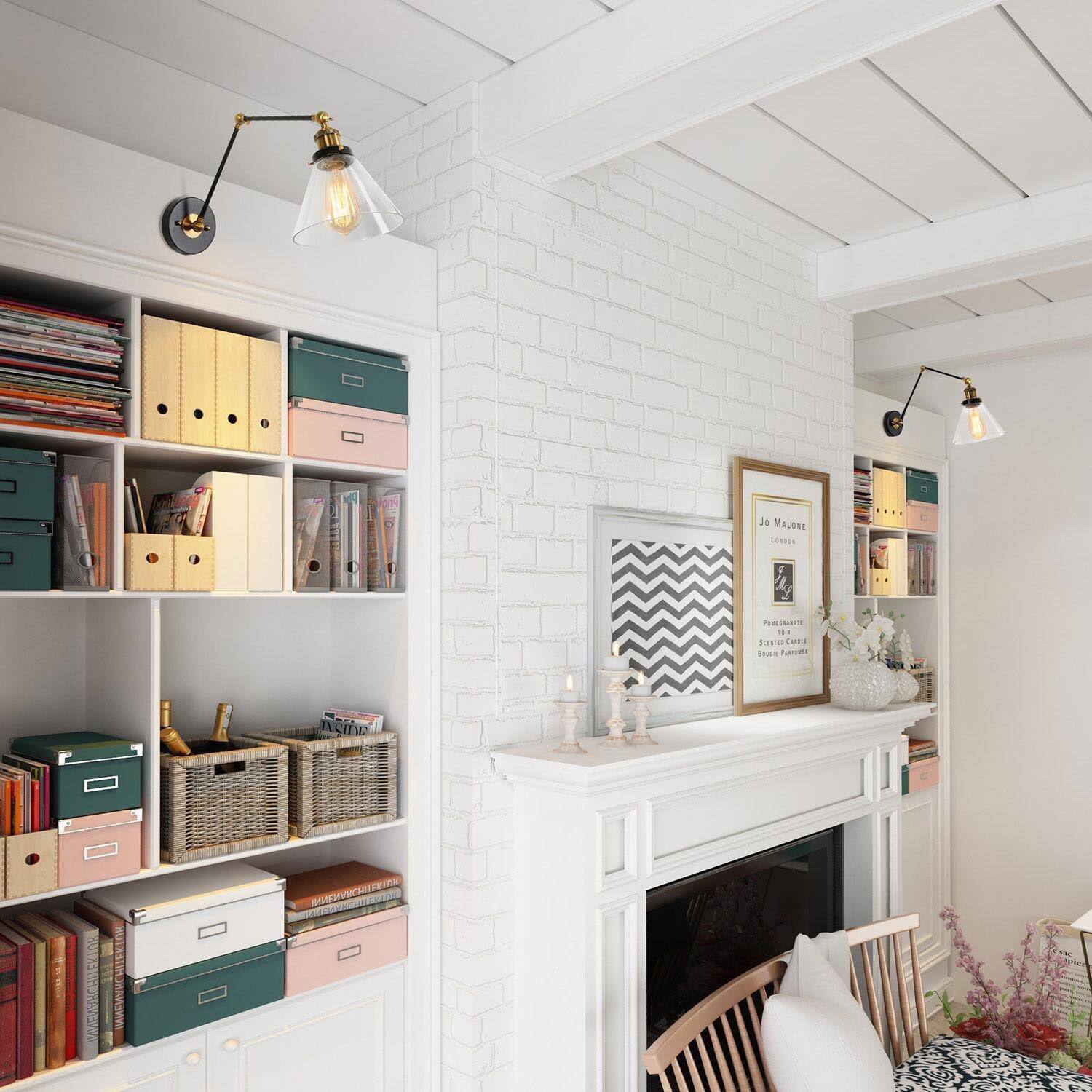 Jo Malone  
LONDON  

POWERHOUSE  
Scented Candle  
Borneo Patchouli