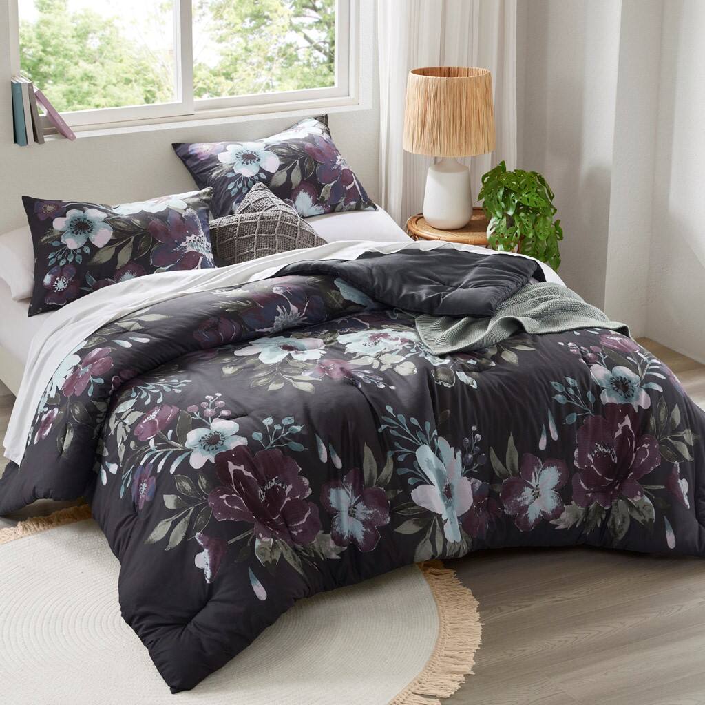 Alt View 1. Gracie Mills - Gracie Mills 3-Piece Nico Floral Printed Comforter Set - Dark Grey/Plum.