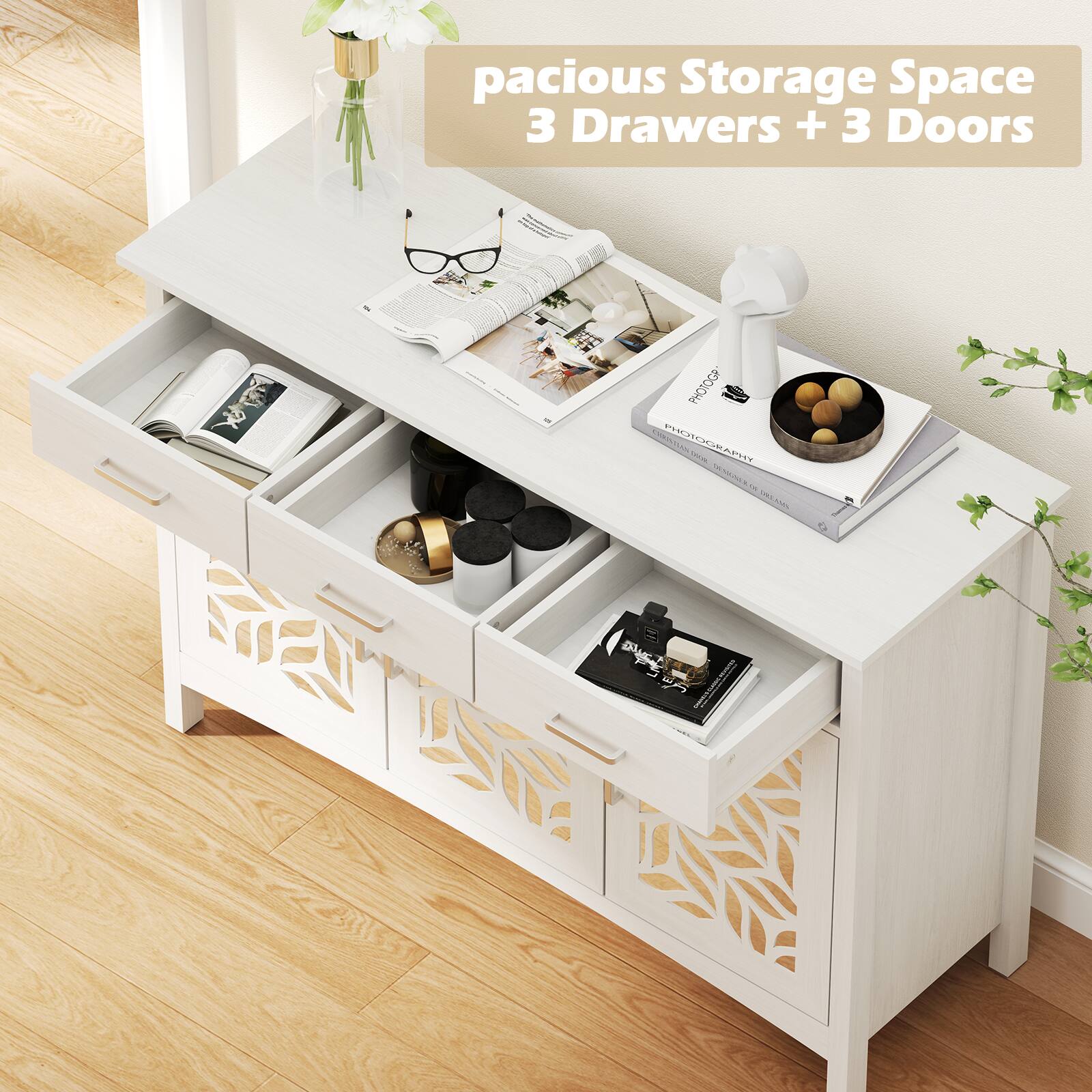 pacious Storage Space  
3 Drawers + 3 Doors