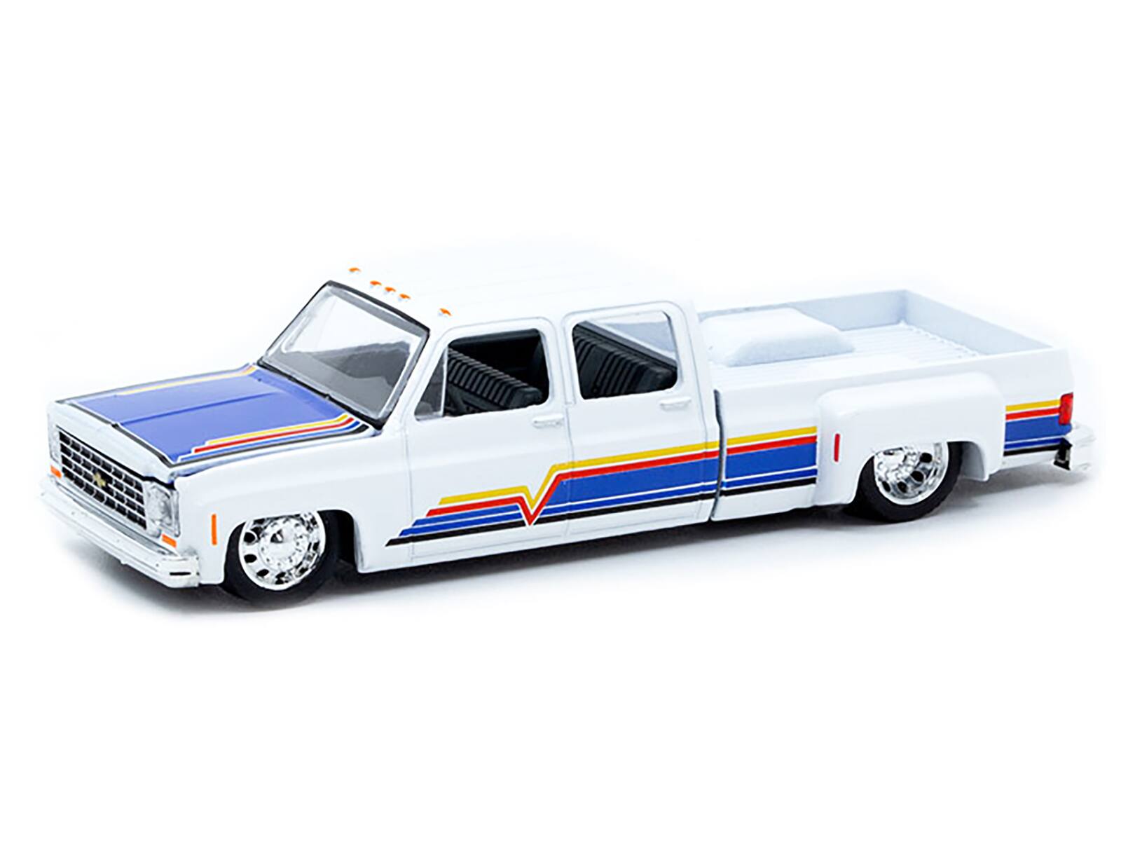 Angle. M2 - 1975 Chevrolet Cheyenne Super 30 Dually Pickup White Blue Hood & Stripes 1/64 Diecast Model Limited 8800 pcs - White Blue.
