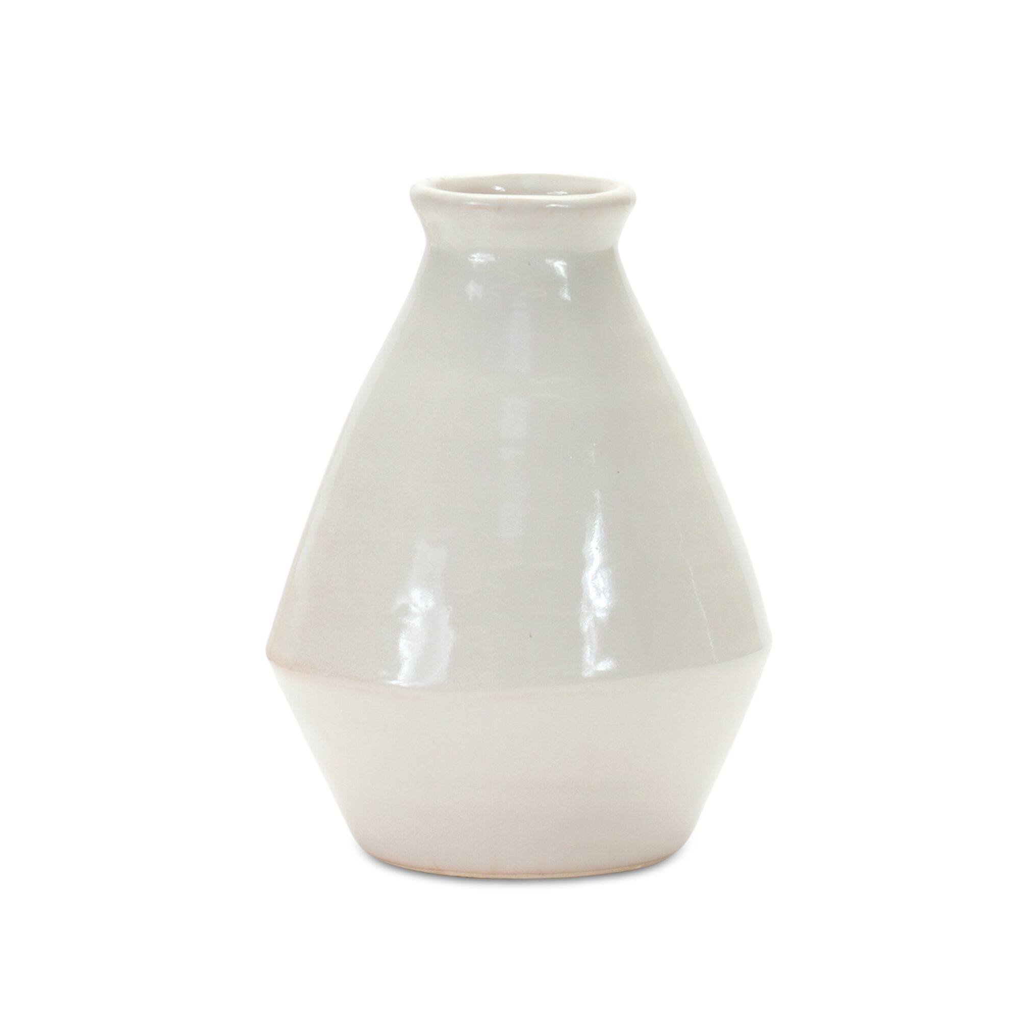 Angle. BreeBe - Modern Terra Cotta Tapered Vase (Set of 2) - White.