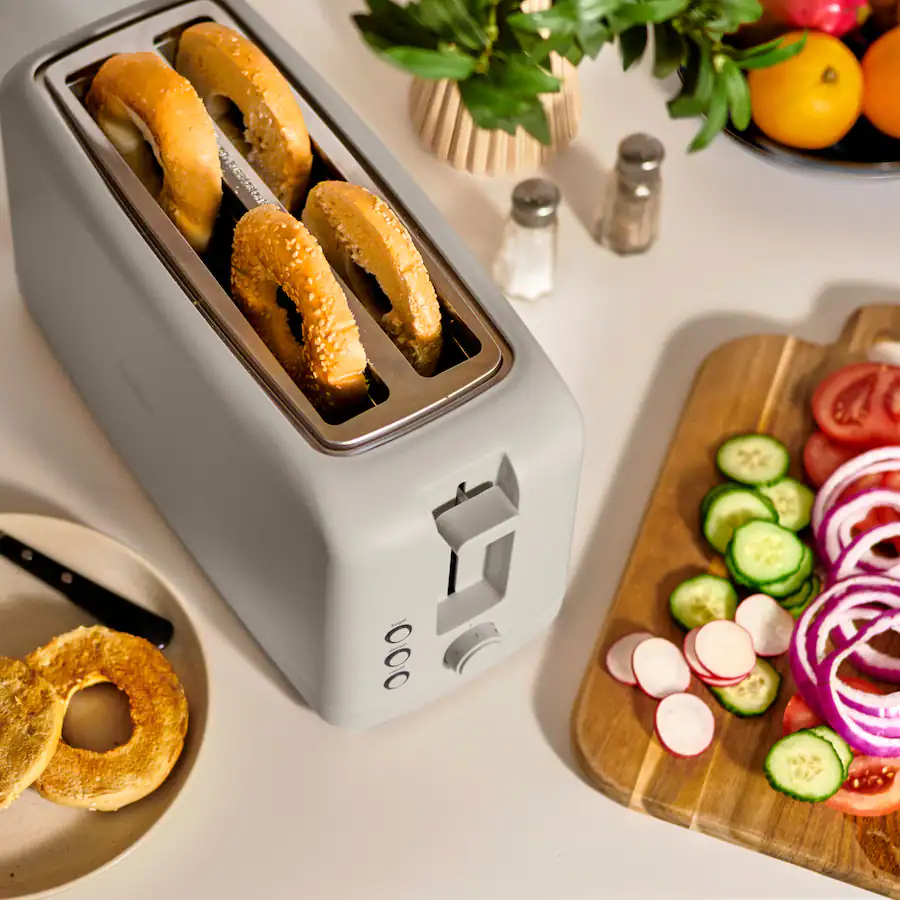 Kitchenware Toaster Bella Fits anywhere Kitchenware: 4 Slice Slim Toaster with Long Wide ...