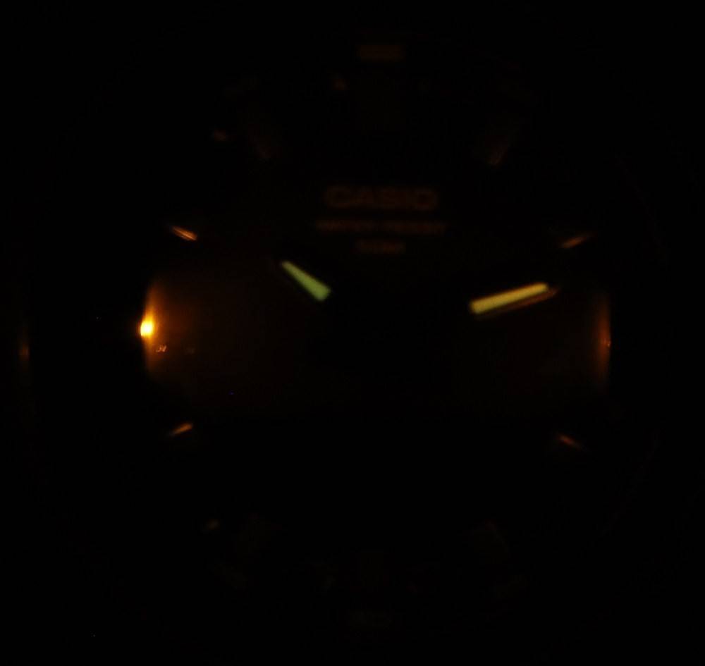 Left. Casio - Enticer Illuminator World Time Telememo Alarm Timer Analog Digital AMW-880D-1A Mens Watch 50M - Silver, Black.