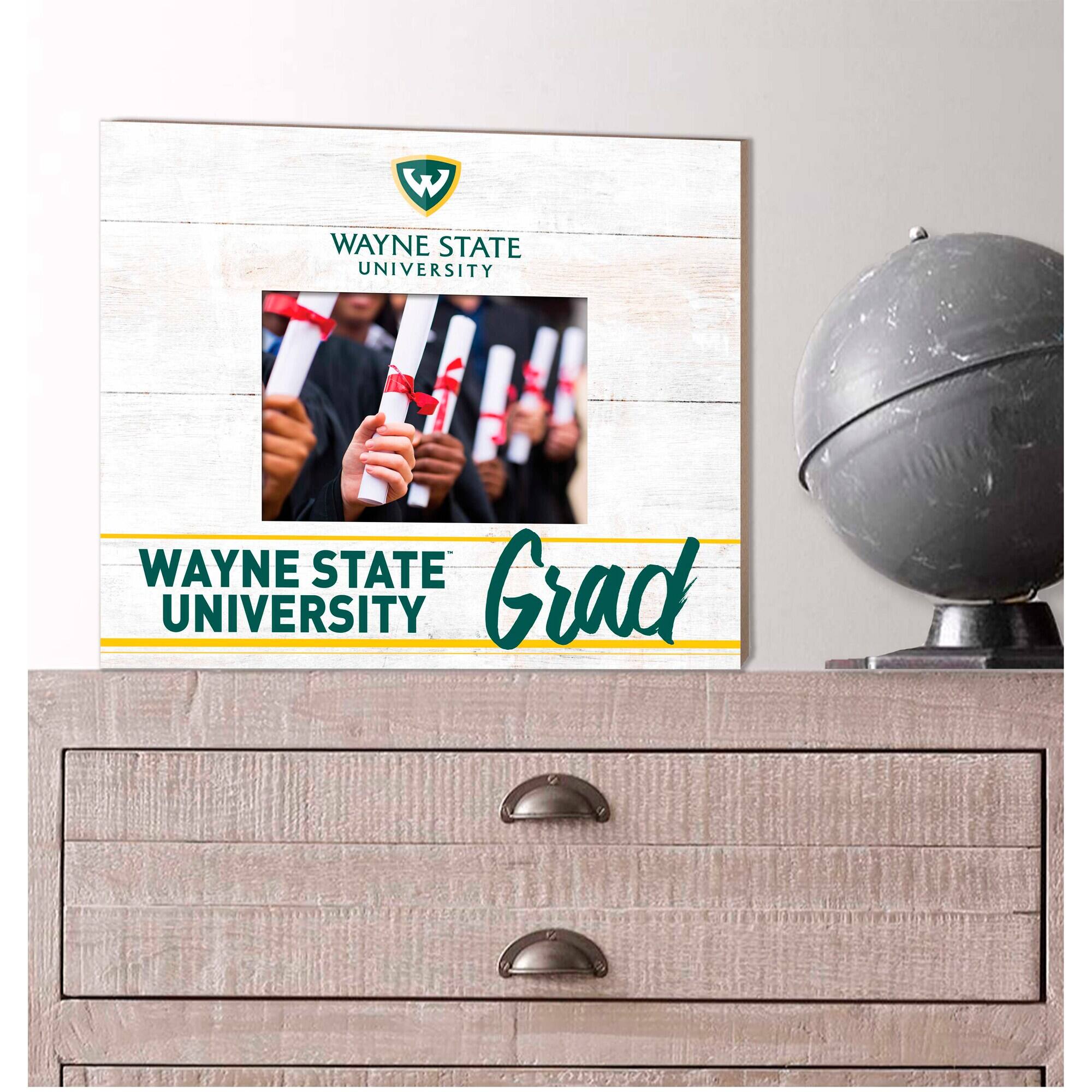 WAYNE STATE UNIVERSITY  
WAYNE STATE UNIVERSITY  
Grad
