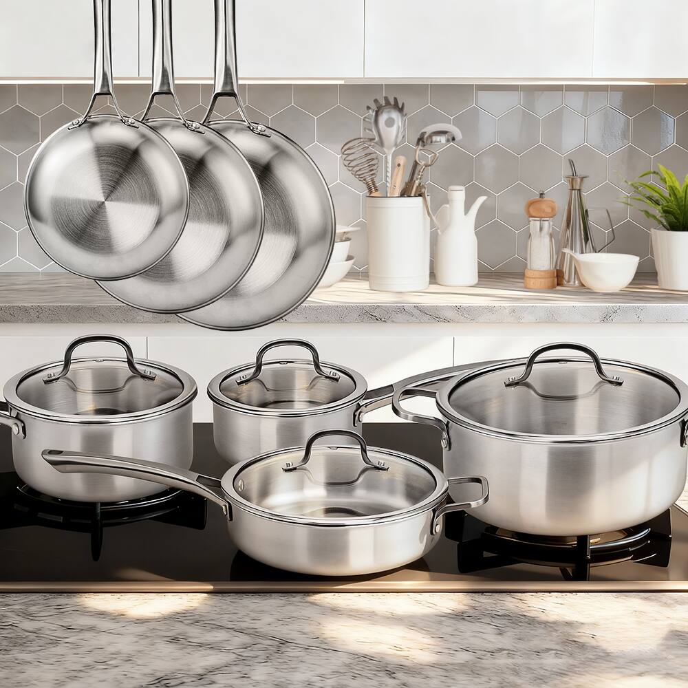 Left. Winado - 11-Pcs Stainless Steel Cookware Set with Frying Pans & Saucepans & Saute Pan & Stockpot & Glass Lids for Kitchen Cooking - Silver.