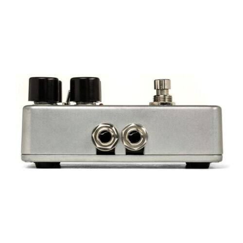 Left. Electro-Harmonix - Nano Pulsar Stereo Tremolo.