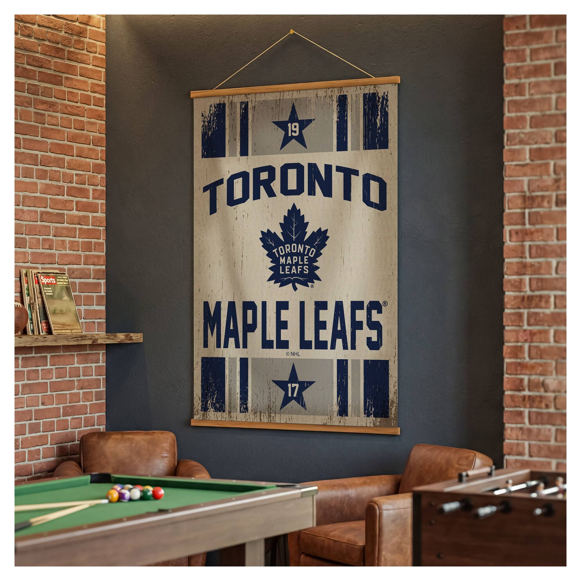 Sports 19 TORONTO MAPLE LEAFS NHL 17
