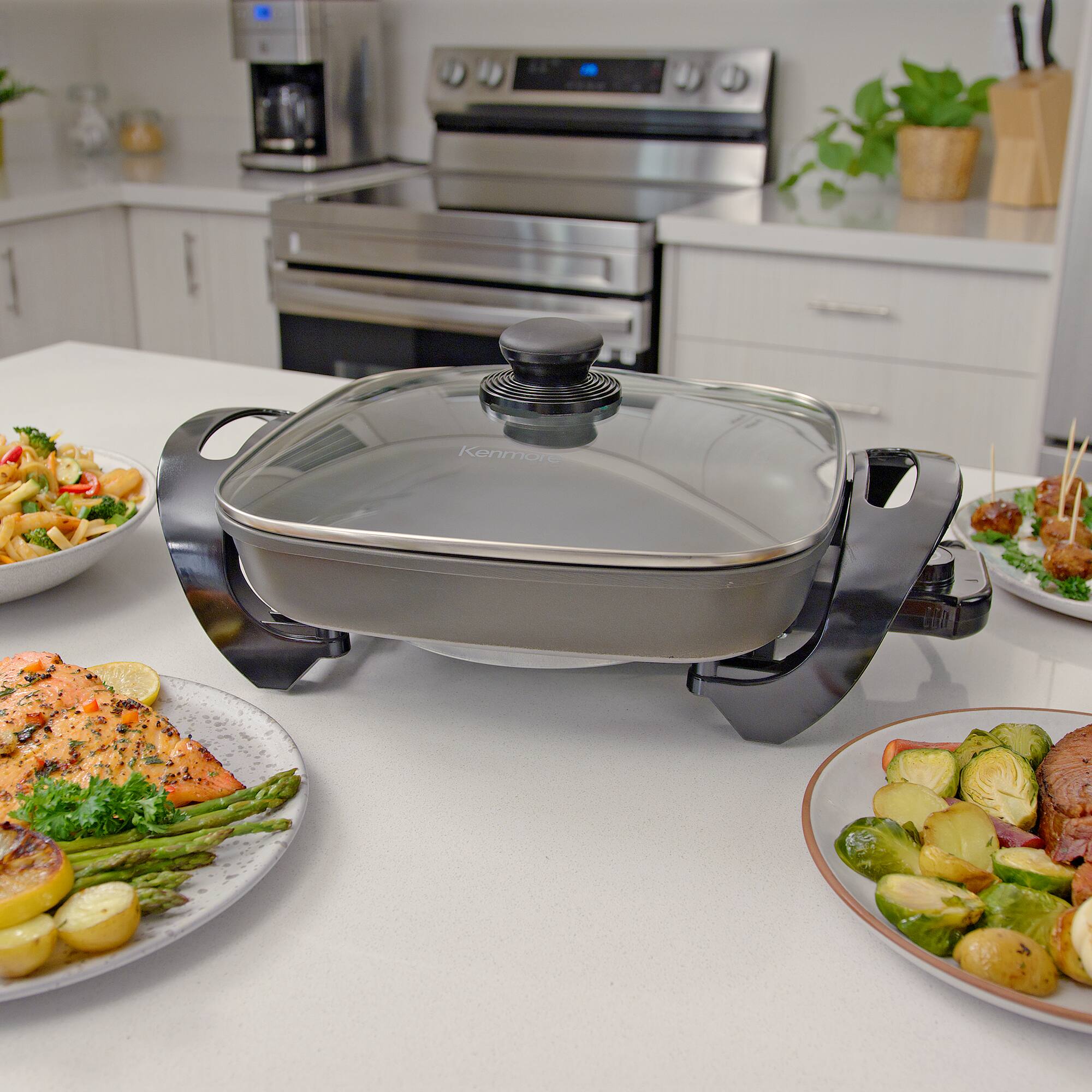 Angle. Kenmore - Kenmore Non-Stick Electric Skillet with Glass Lid 12x12" Black and Gray - Black.