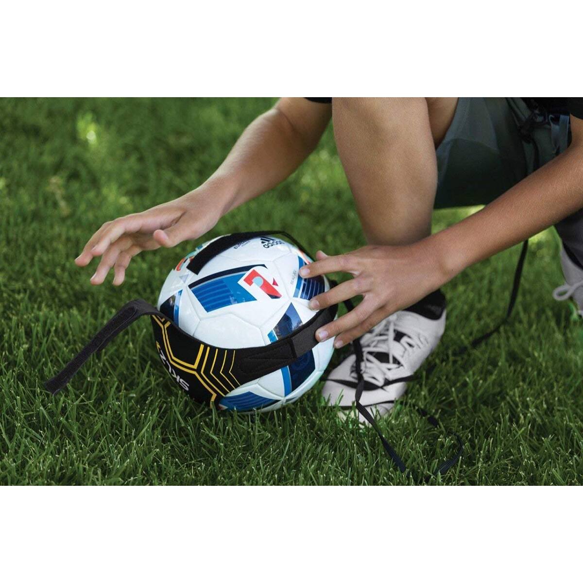 Alt View 2. SKLZ - SKLZ Star-Kick Solo Soccer Trainer - Black/Yellow - Black/Yellow.