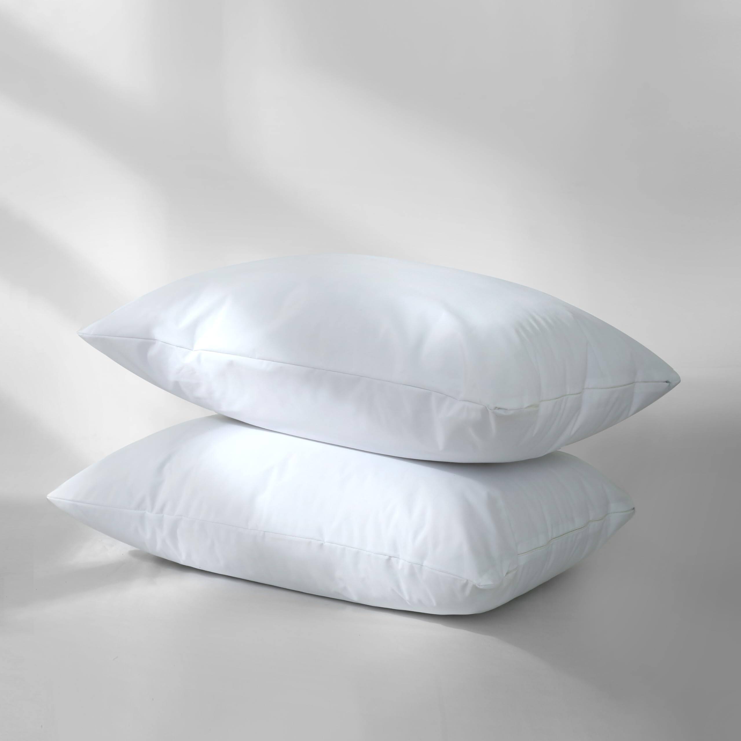 Left. Fabibe - Waterproof Pillow Protectors With Zipper Queen Size - Set Of 2 Zippered Encasement  Breathable Protective Covers - White-King (4-Pack).