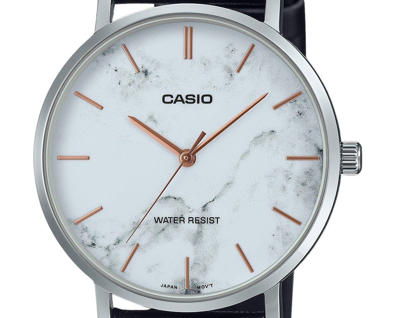 CASIO  
WATER RESIST  
JAPAN  
MOV'T