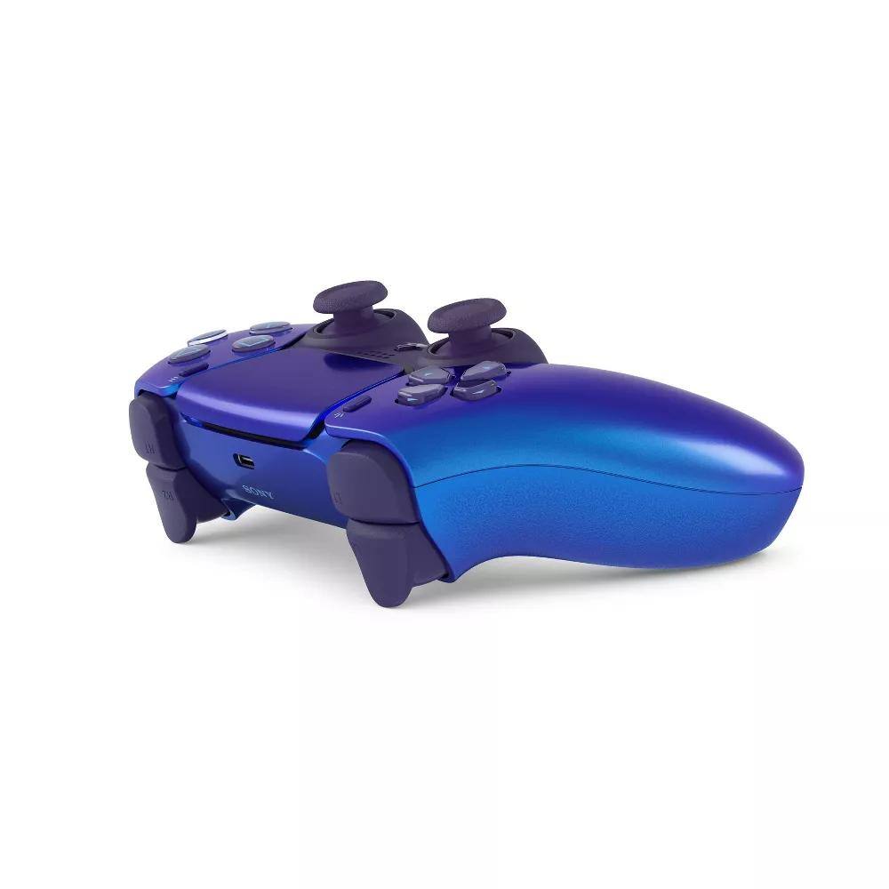 Alt View 2. Sony Interactive Entertainment - Sony DualSense Wireless Controller for PlayStation 5 — Chroma Indigo (2-Pack) - Indigo.