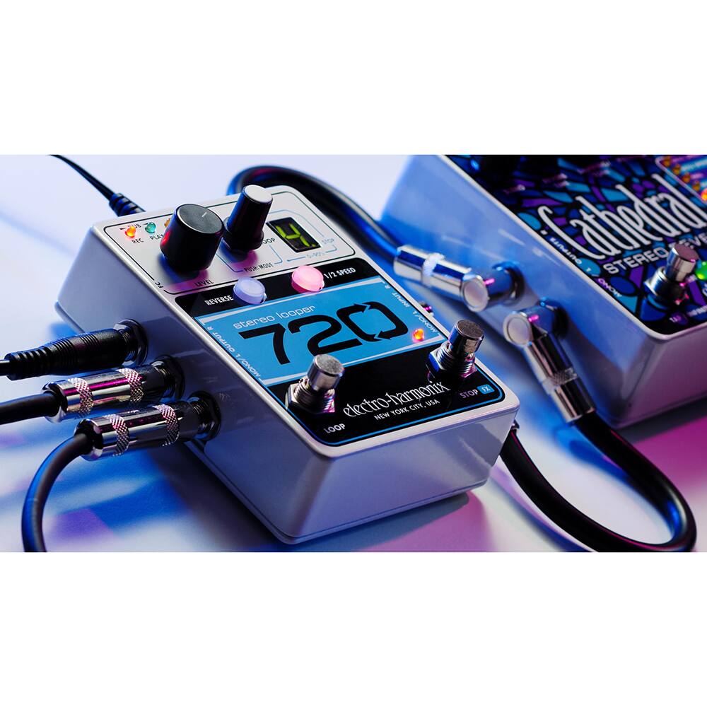 A KCPLE P ar U  
1/2 SPEED  
Latetia sindino  
STEREO CVF  
1/2 LEVEL ONCE REVERSE  
EAE looper  
T/DMOW stereo OUTPUT  
1 720 ONOH STOP V2  
electro-harmonix  
electro nW YORK CI USA LOOP  

720  
stereo looper  
electro-harmonix  
NEW YORK, NY USA