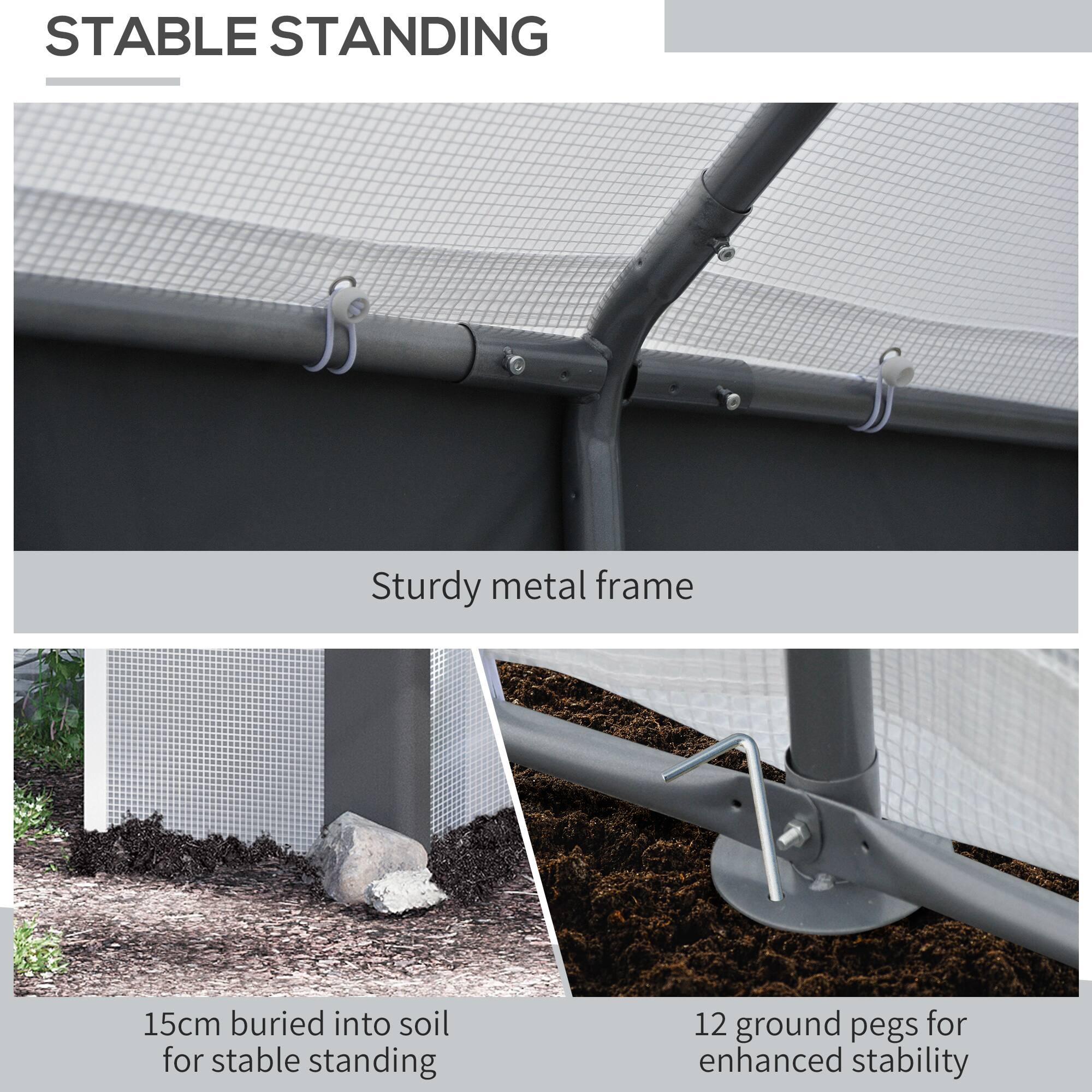STABLE STANDING
Sturdy metal frame
15cm buried into soil for stable standing
12 ground pegs for enhanced stability