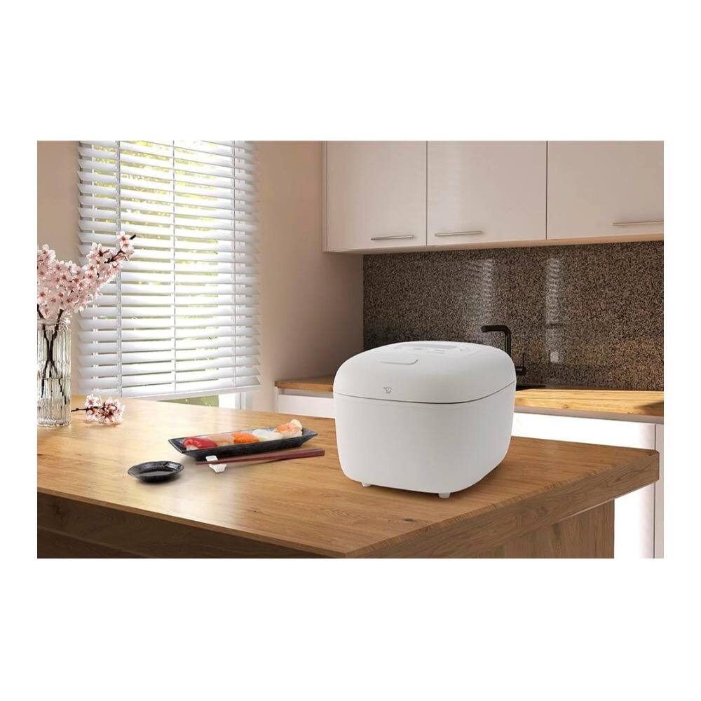 Left. Zojirushi - Zojirushi Micom Rice Cooker and Warmer with Up to 5.5 Cups and 1.0 Liter White - White.