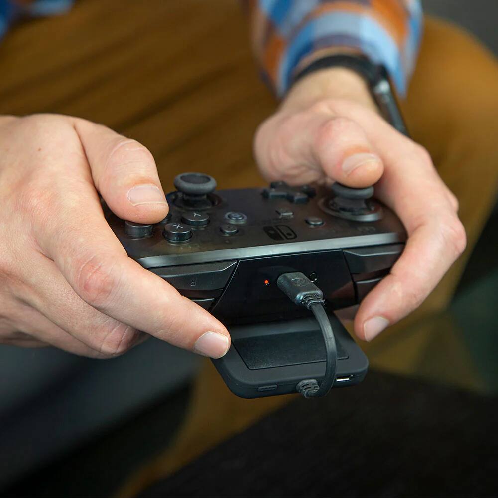 Back. Scosche - Scosche MagicMount Portable Mounted Power Bank 4000 mAhh For Micro USB Devices - Black.