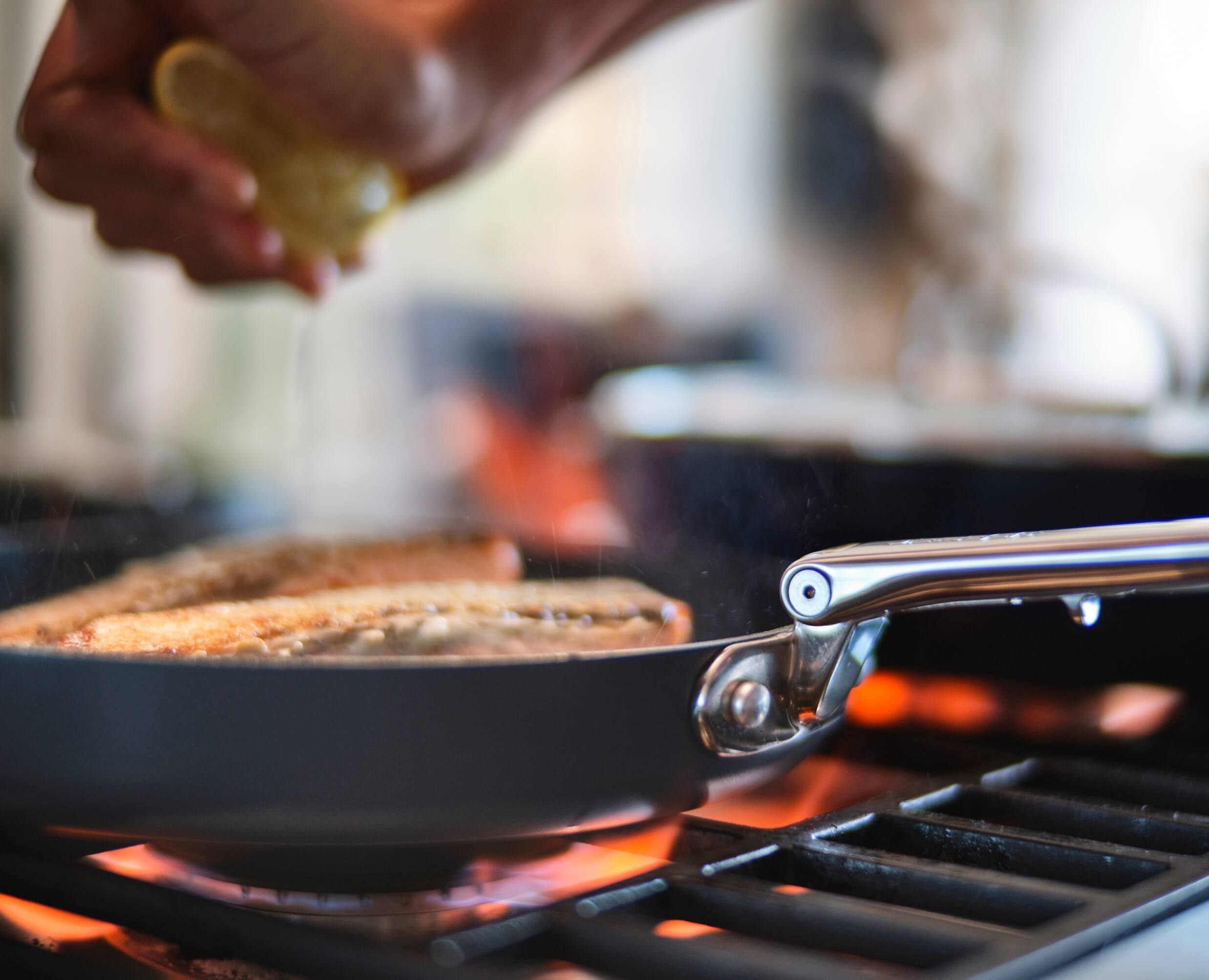 Alt View 5. Joseph Joseph - Space Ceramic Non-stick 9.5" Frying Pan with Folding Handle - Blue.